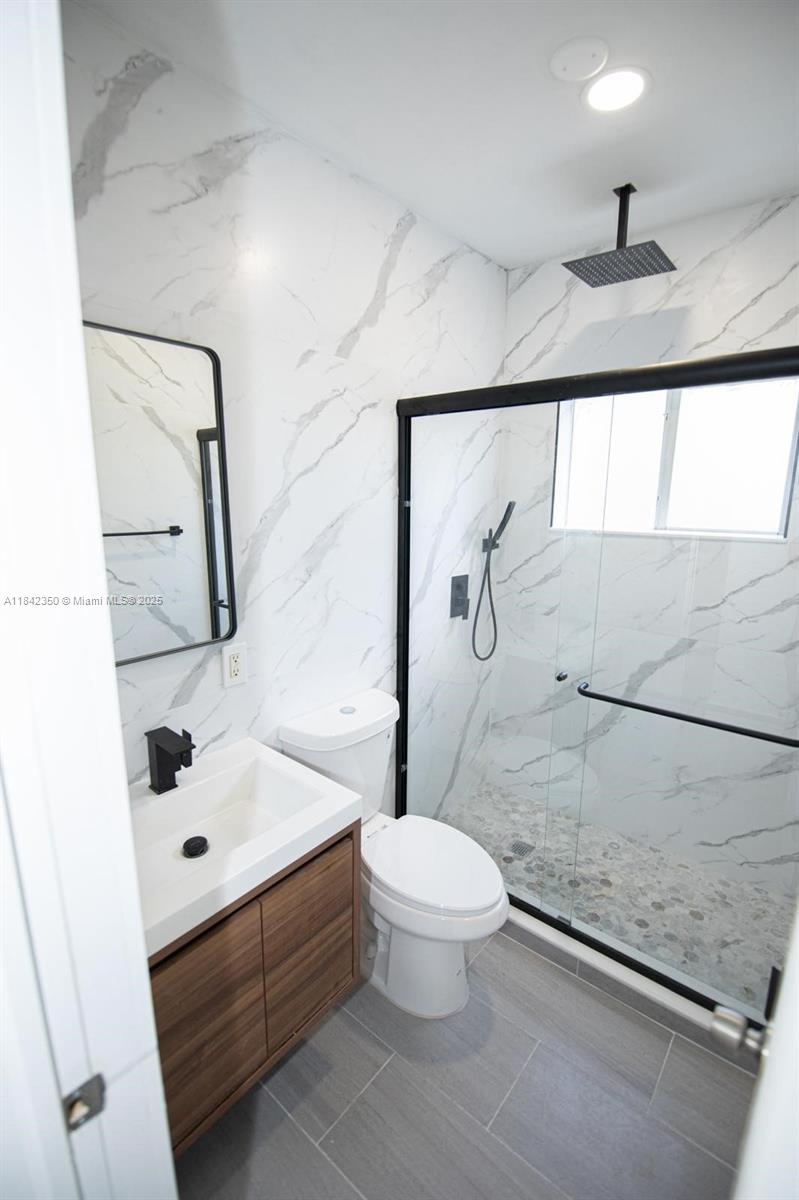 Ver detalles / 1850 sq. ft. $ 2025-07-17 0 foto