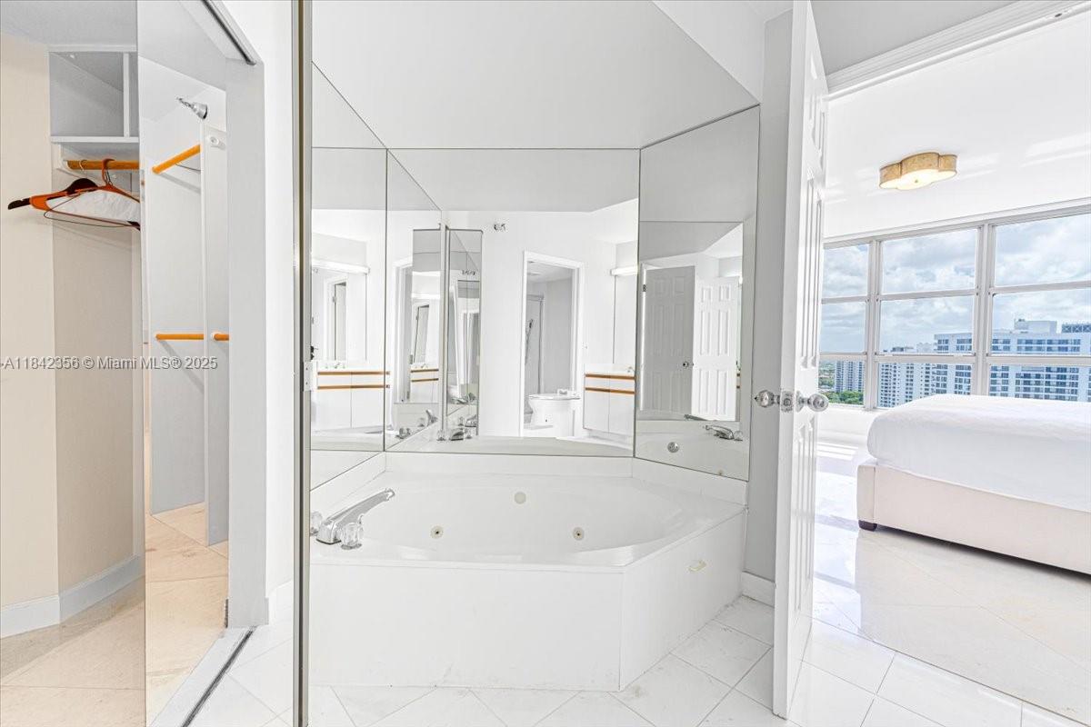Photo of 3500 Mystic Pointe Dr  #2101, Aventura, Florida, 33180 - 