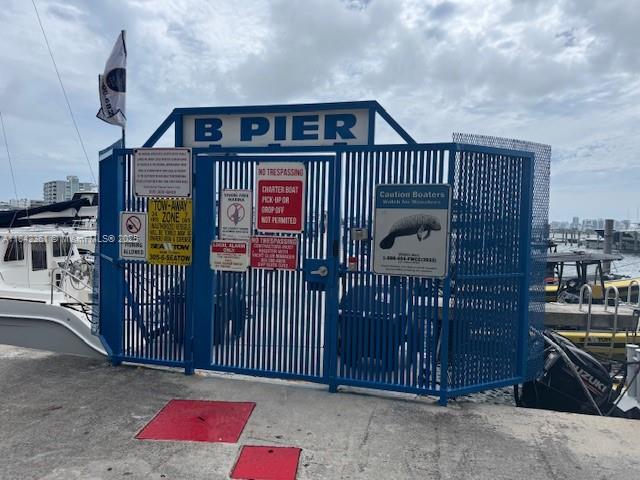 See details / sq. ft. $ 2025-08-01 0 Photo