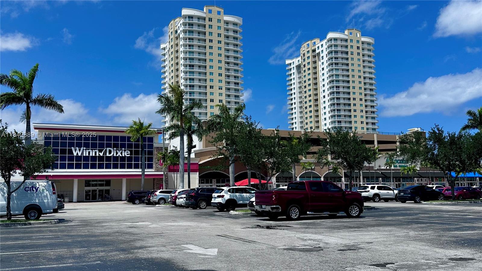 Photo of 301 14th Ave  #703, Hallandale Beach, Florida, 33009 - 