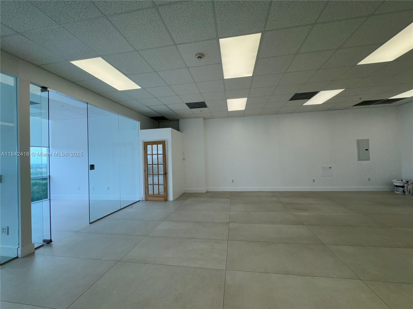 1109  /   sq. ft. $ 2025-07-17 0 Photo