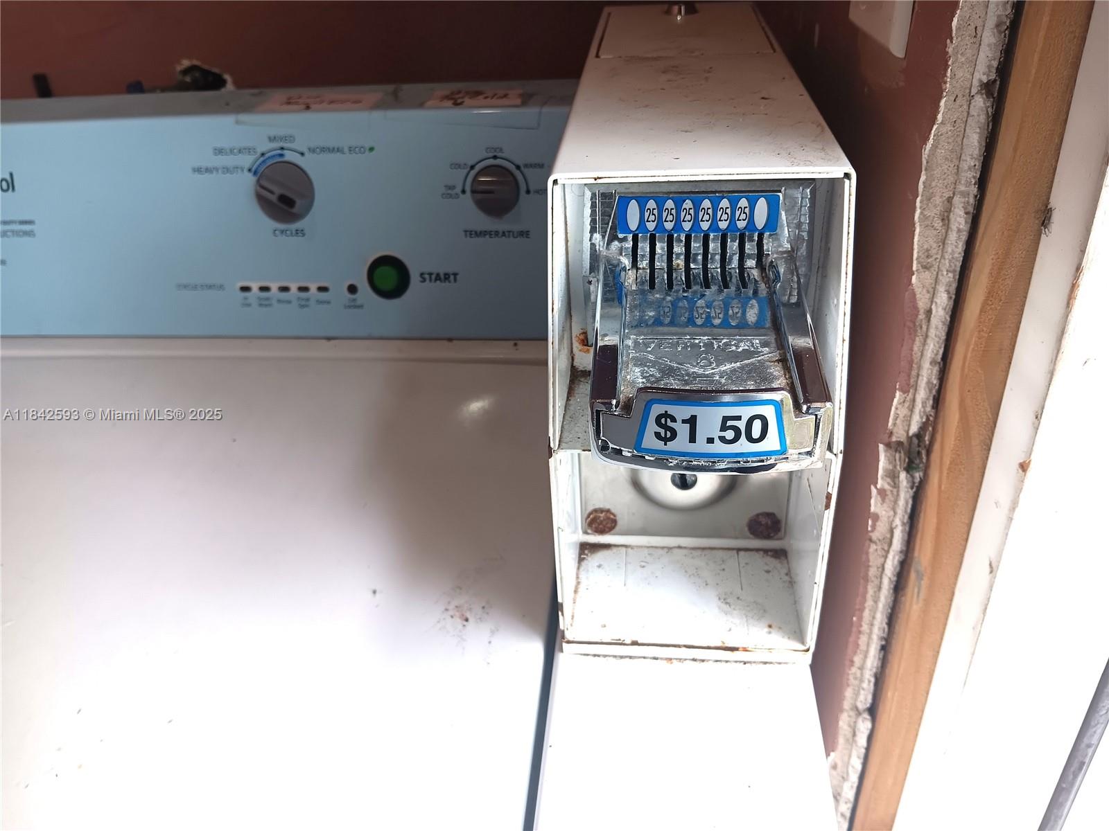 Ver detalles / 3892 sq. ft. $ 2025-07-17 0 foto