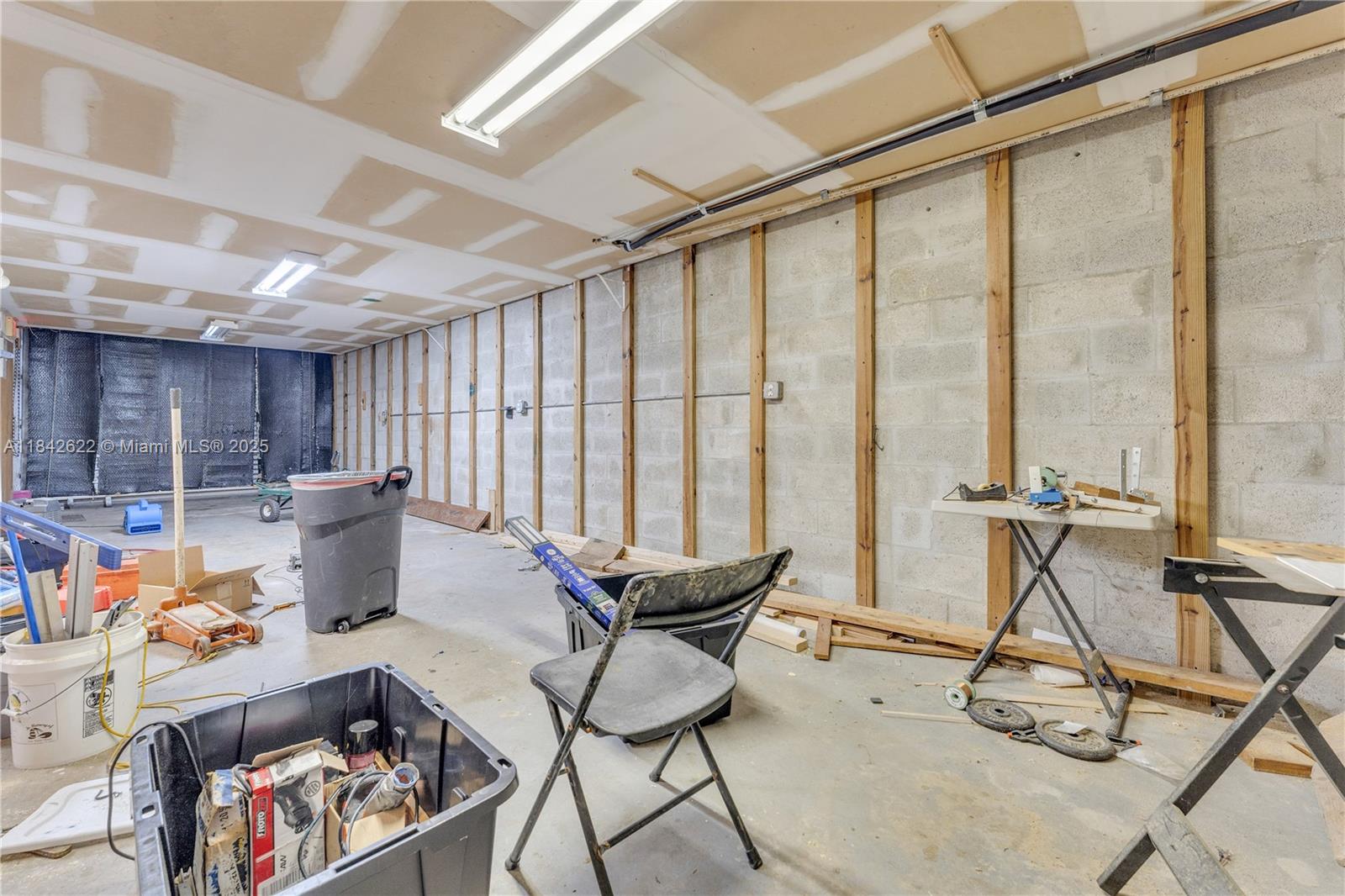 See details D42 / sq. ft. $ 2025-07-17 0 Photo