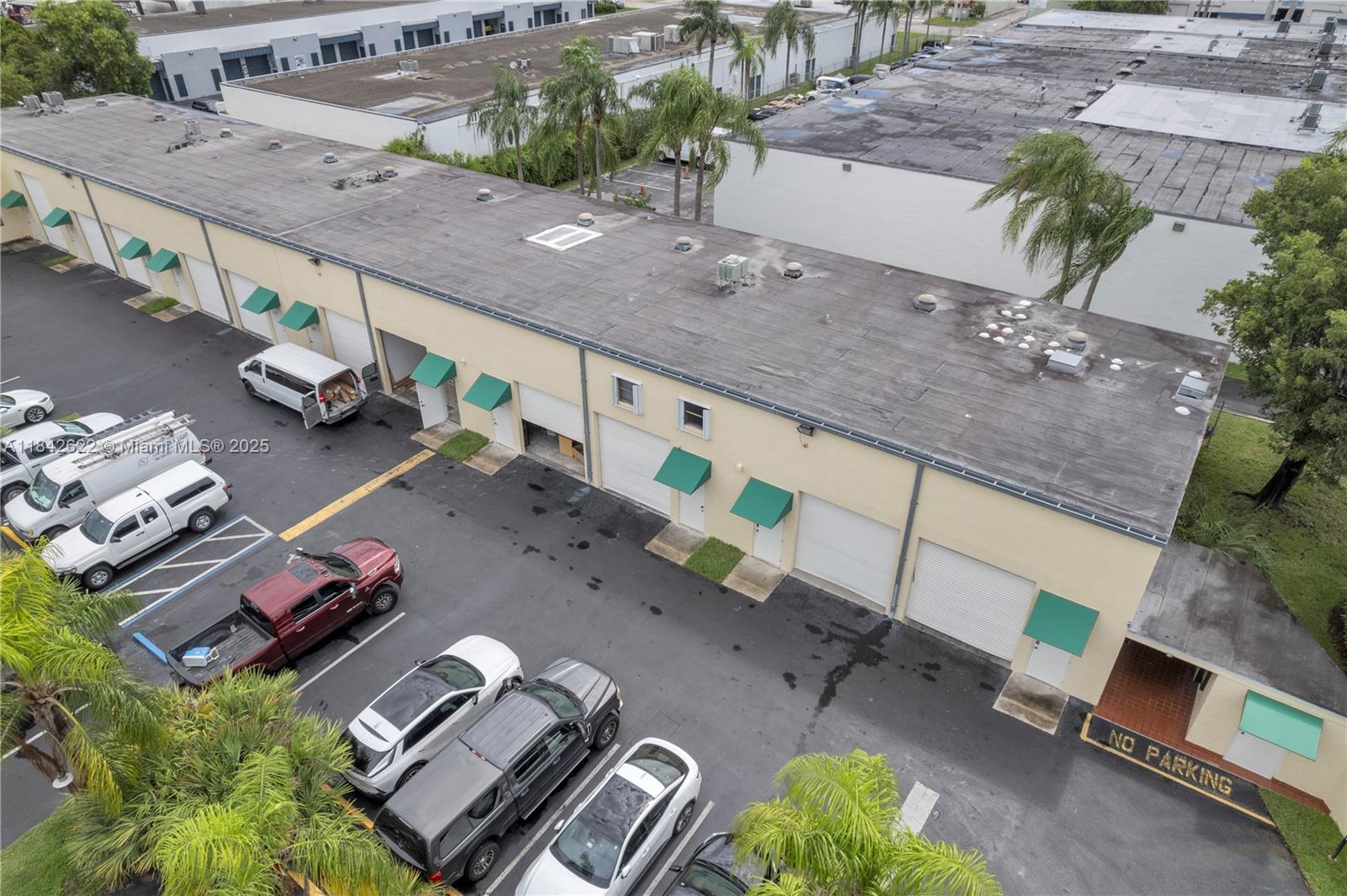 See details D42 / sq. ft. $ 2025-07-17 0 Photo