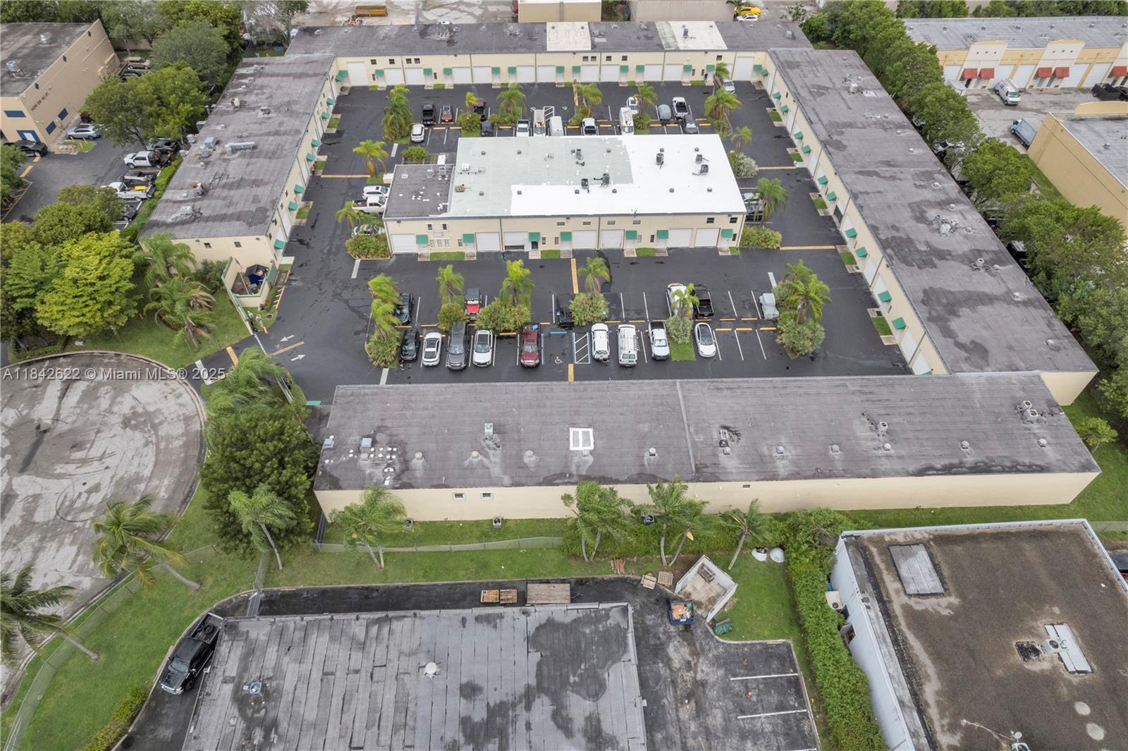See details D42 / sq. ft. $ 2025-07-17 0 Photo
