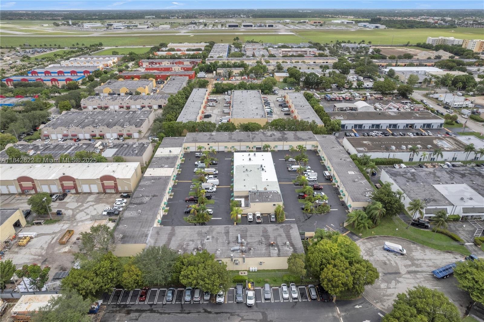 See details D42 / sq. ft. $ 2025-07-17 0 Photo