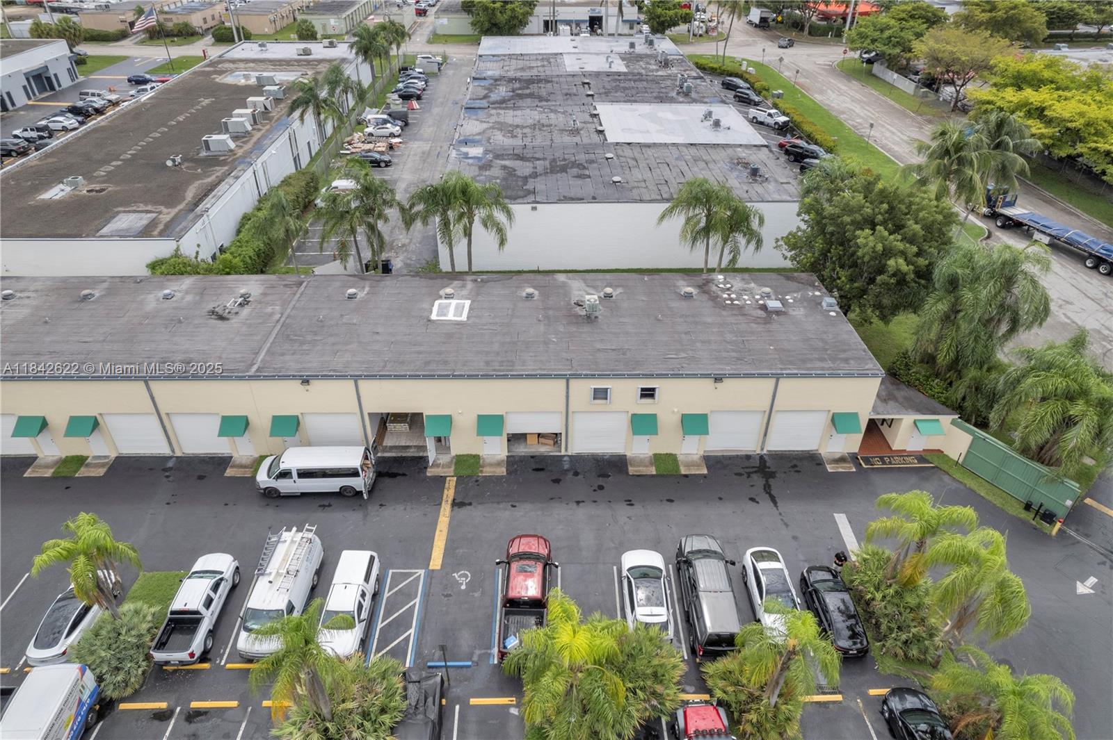 See details D42 / sq. ft. $ 2025-07-17 0 Photo