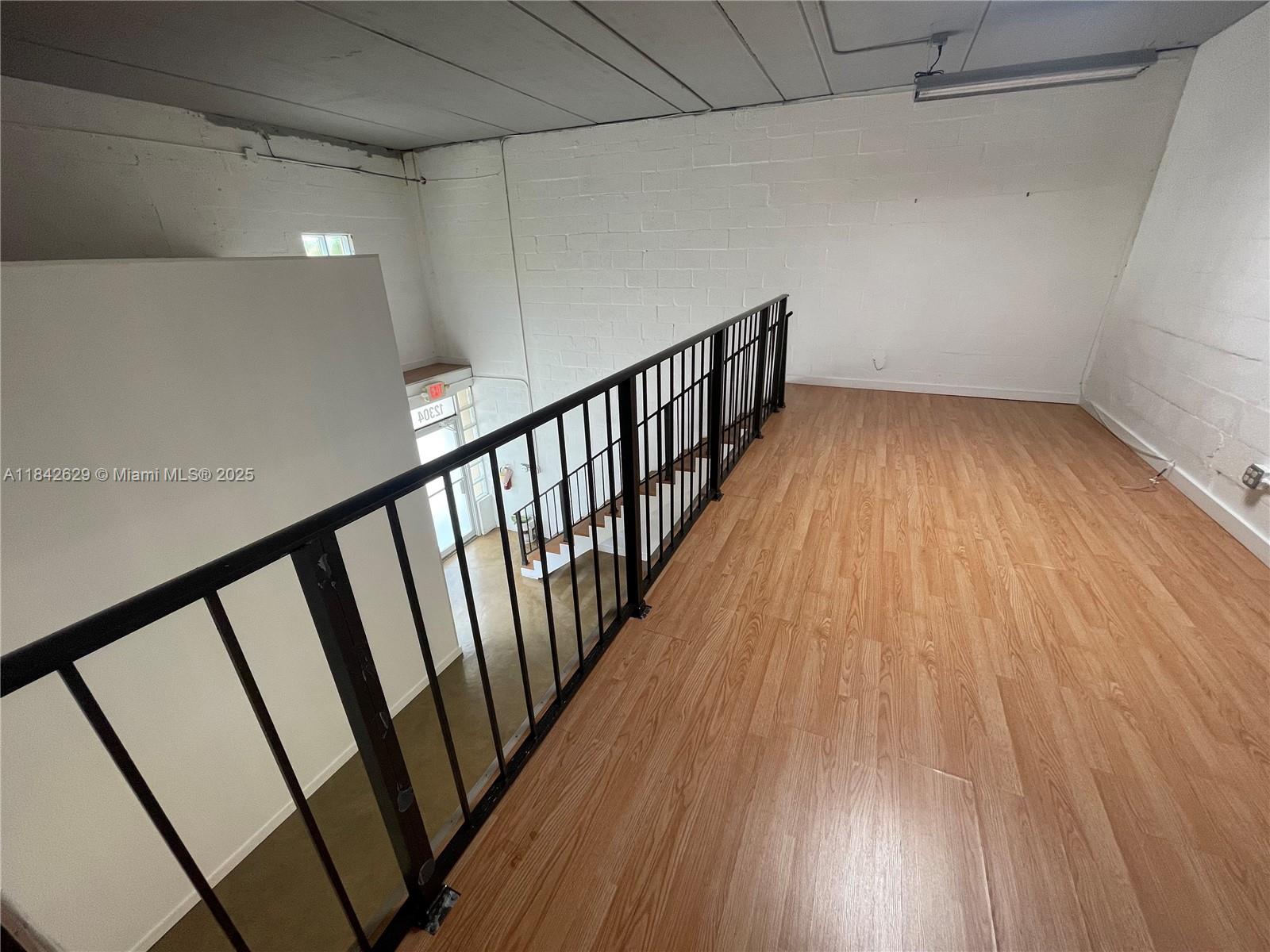 See details A-3 / sq. ft. $ 2025-07-17 0 Photo
