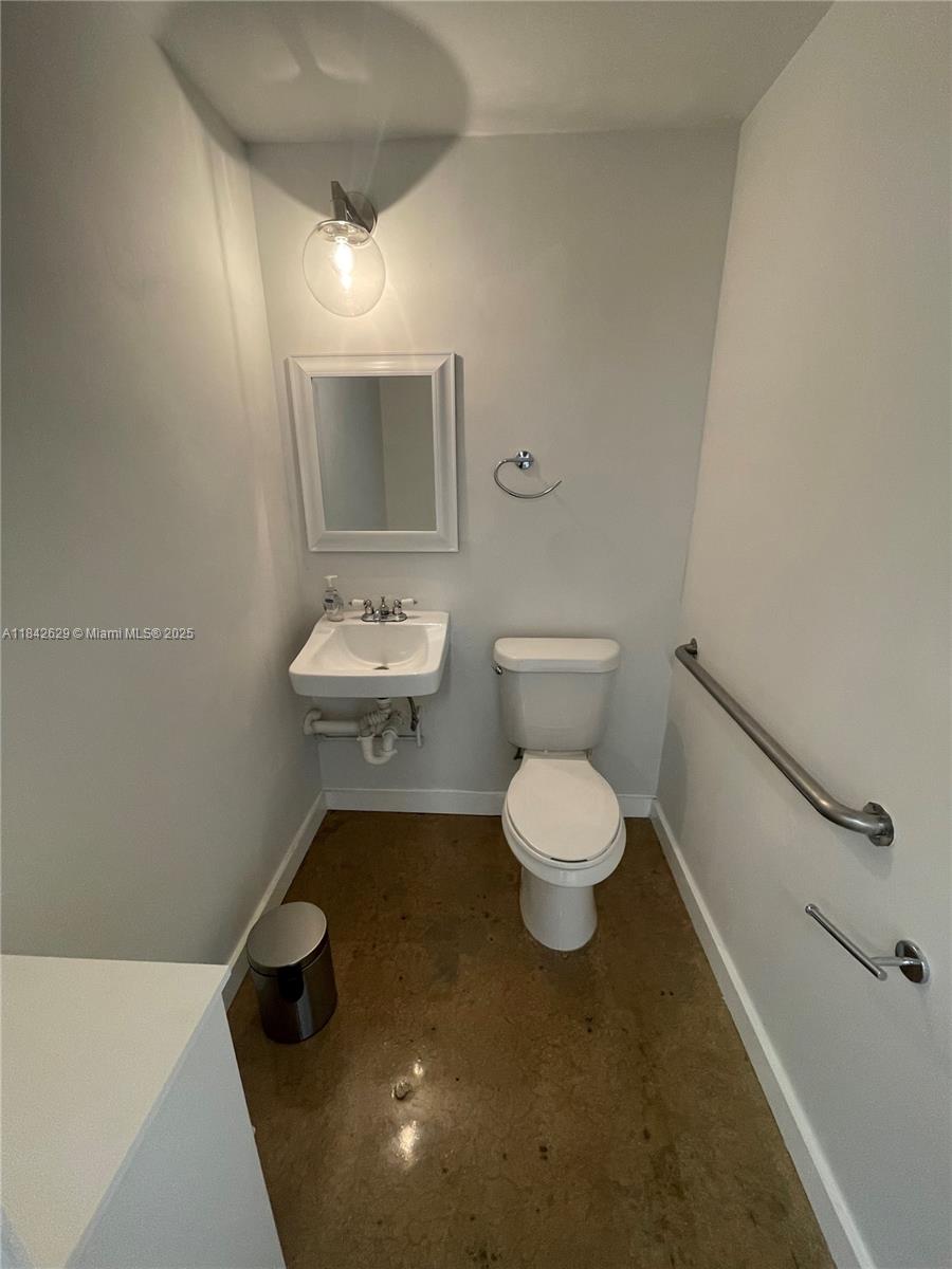 See details A-3 / sq. ft. $ 2025-07-17 0 Photo