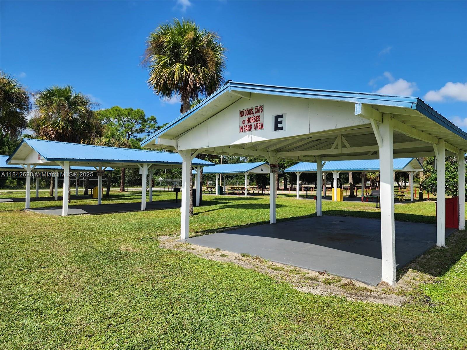 See details / sq. ft. $ 2025-07-18 0 Photo