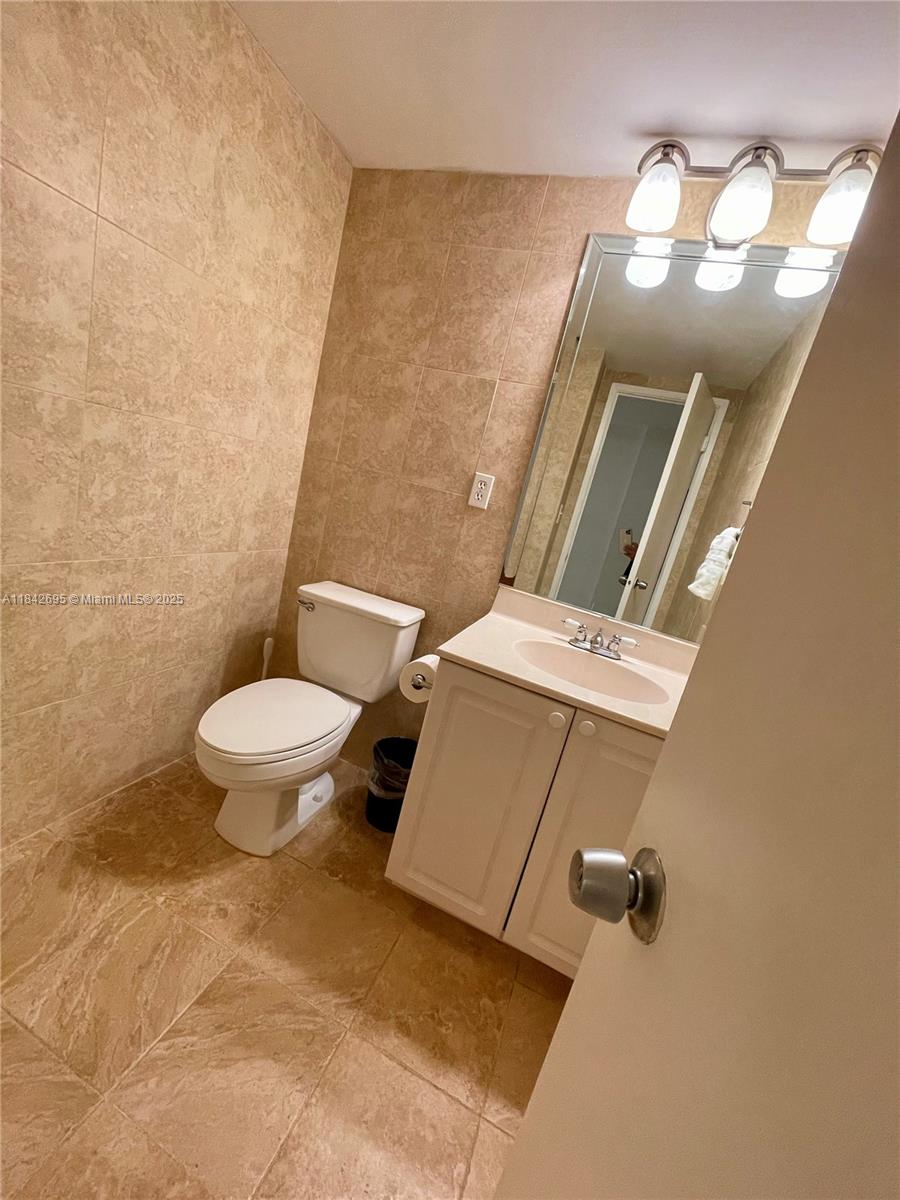 Photo of 19390 Collins Ave  #1405, Sunny Isles Beach, Florida, 33160 - 