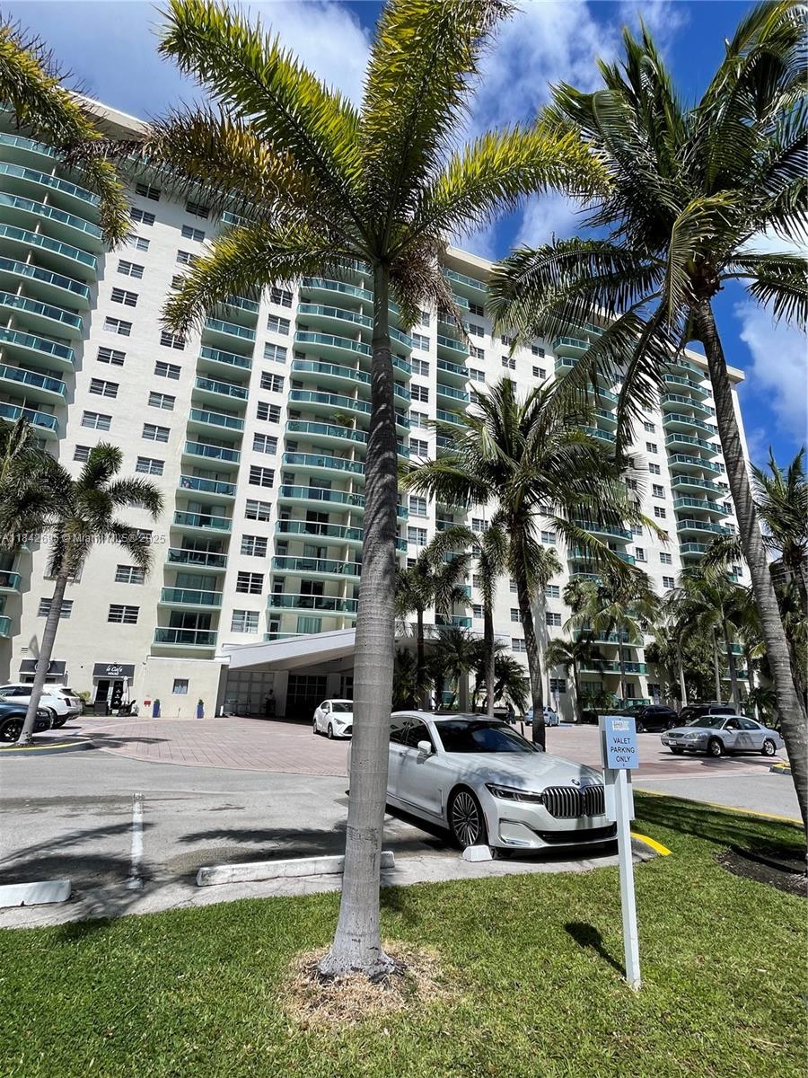 Photo of 19390 Collins Ave  #1405, Sunny Isles Beach, Florida, 33160 - 