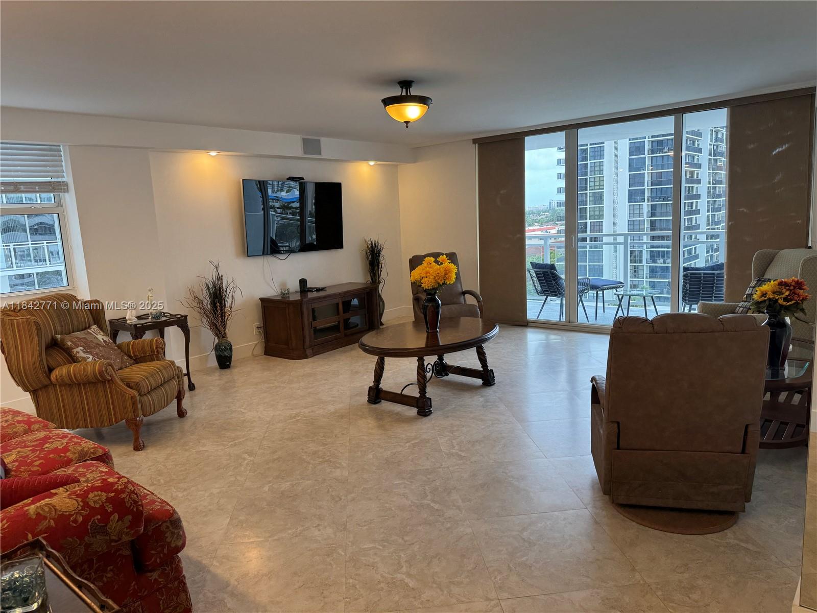 Photo of 2030 Ocean Dr  #727, Hallandale Beach, Florida, 33009 - 