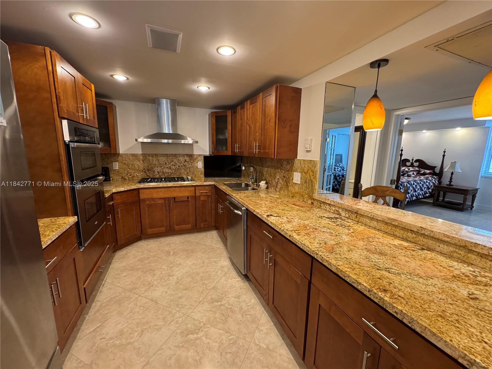 Photo of 2030 Ocean Dr  #727, Hallandale Beach, Florida, 33009 - 