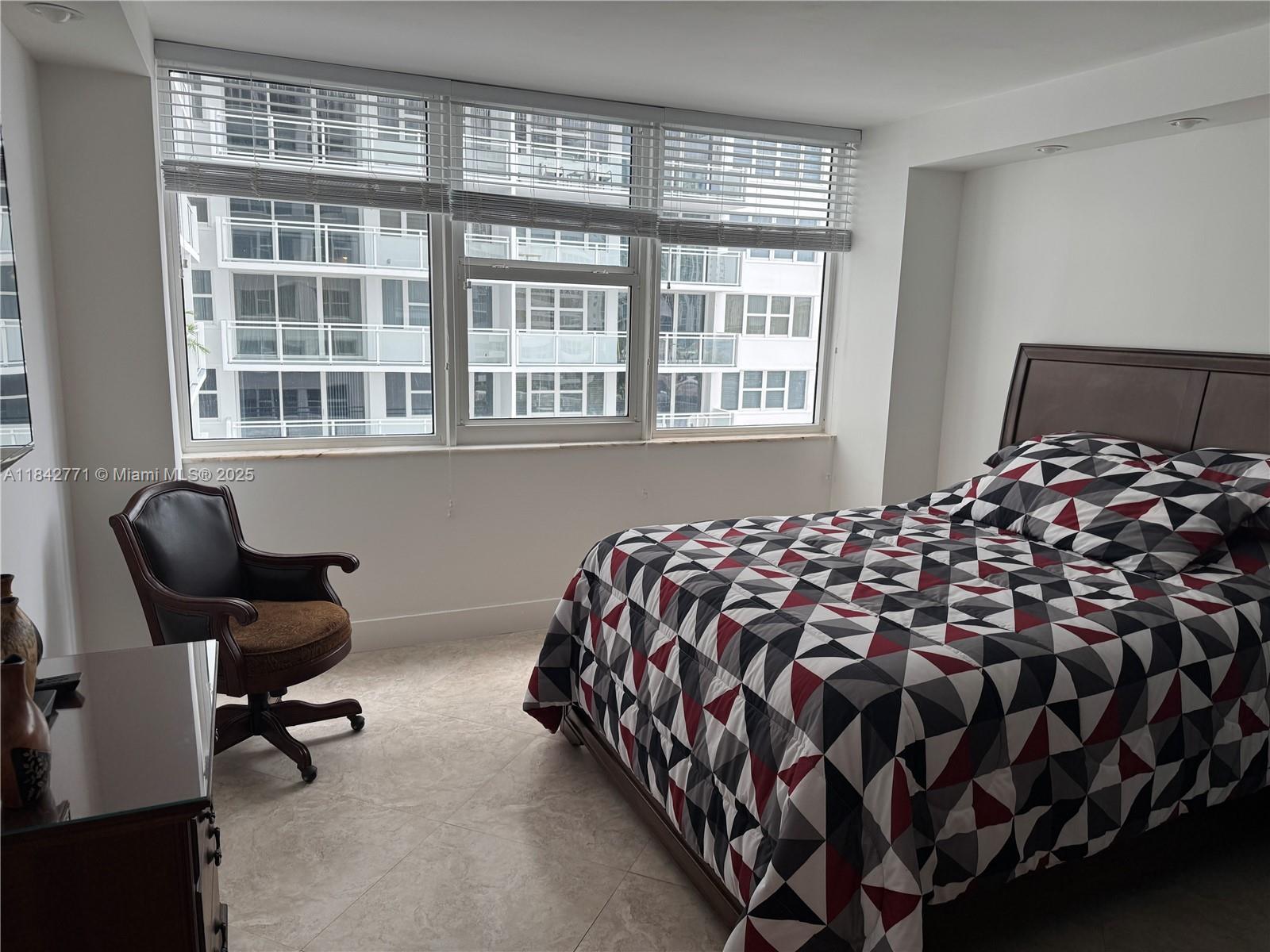 Photo of 2030 Ocean Dr  #727, Hallandale Beach, Florida, 33009 - 