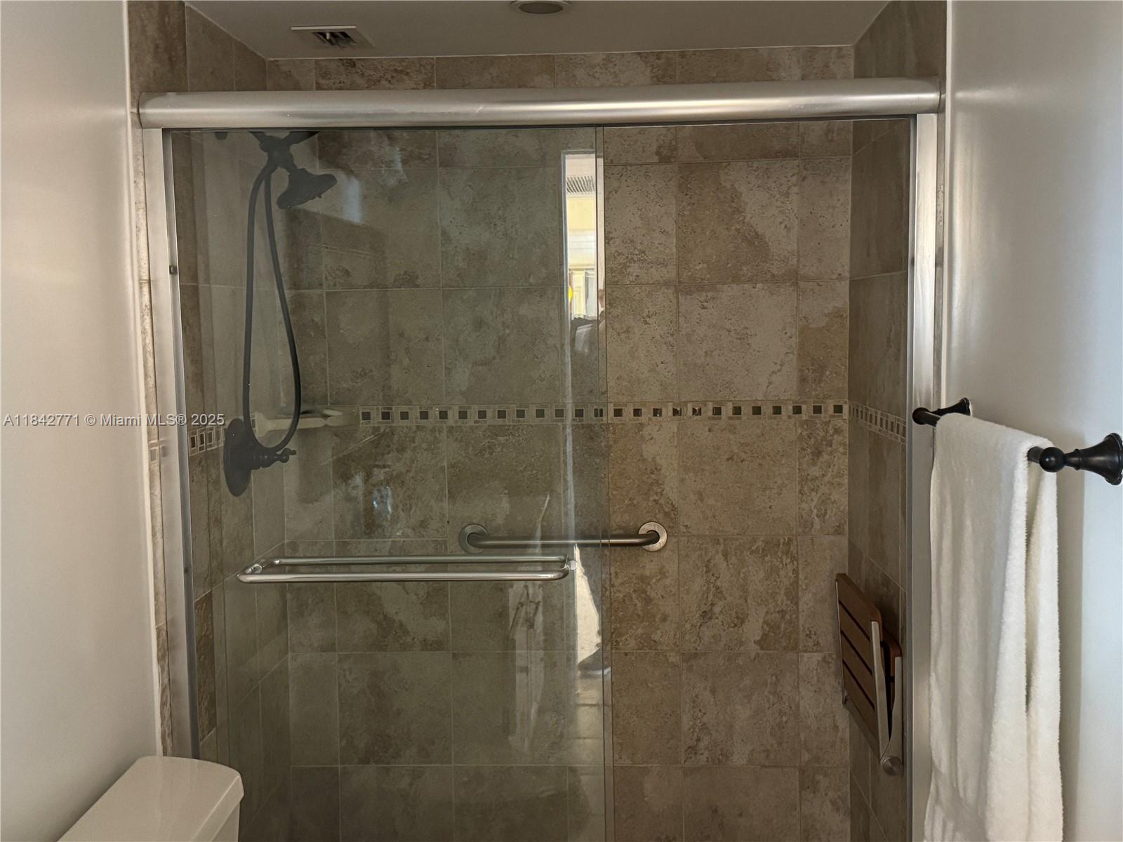 Photo of 2030 Ocean Dr  #727, Hallandale Beach, Florida, 33009 - 