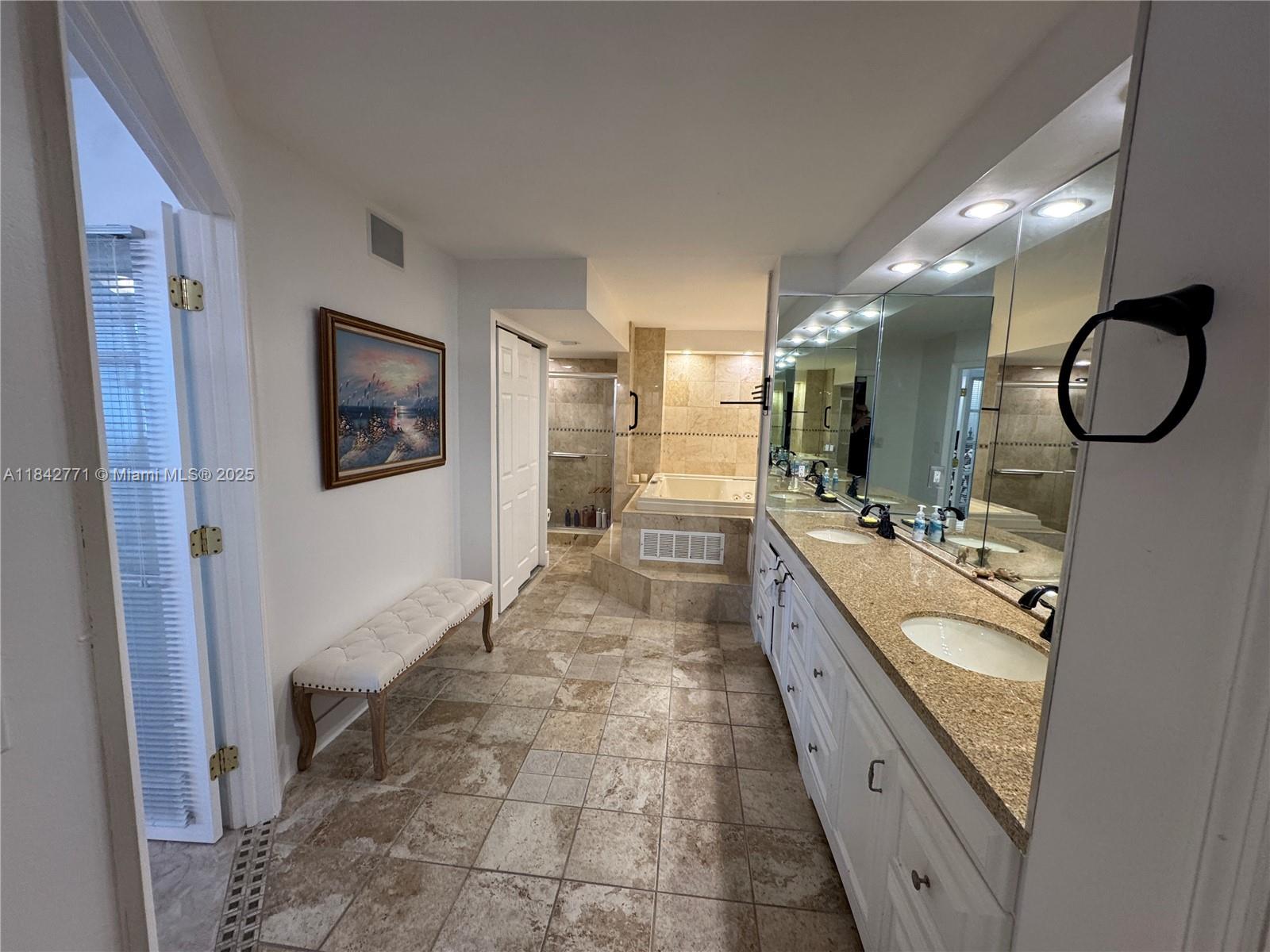 Photo of 2030 Ocean Dr  #727, Hallandale Beach, Florida, 33009 - 