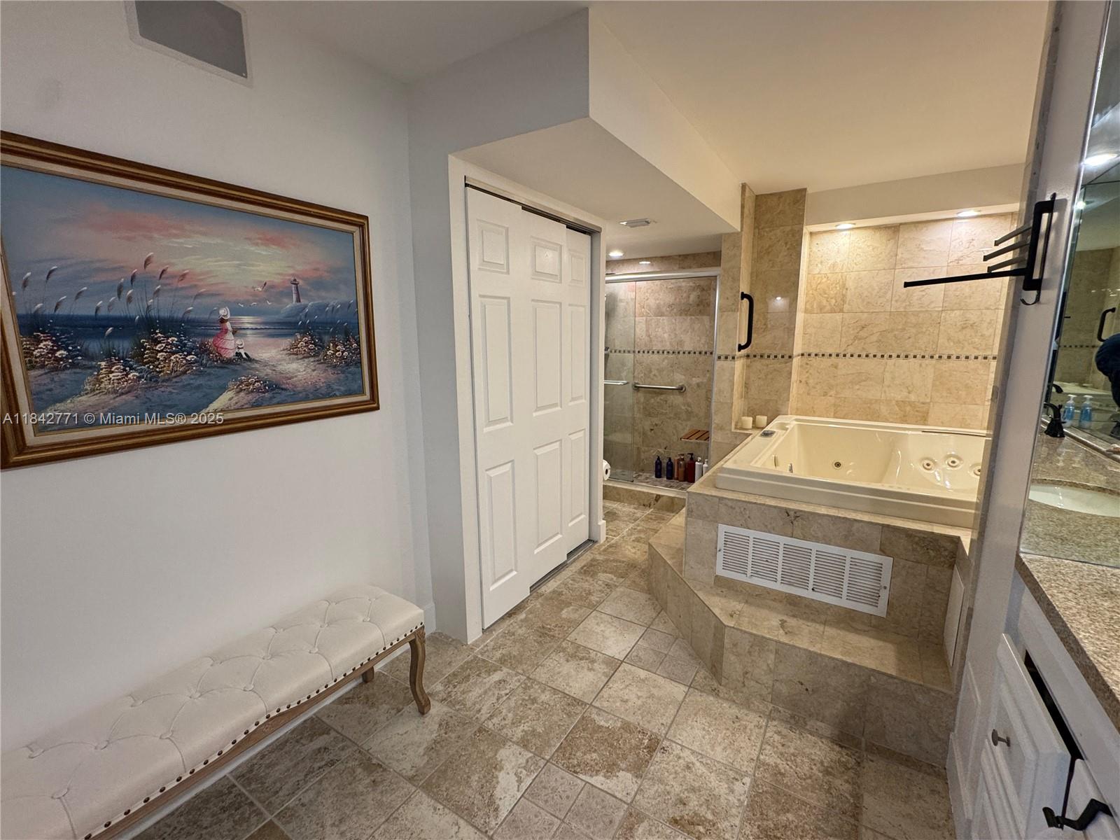 Photo of 2030 Ocean Dr  #727, Hallandale Beach, Florida, 33009 - 