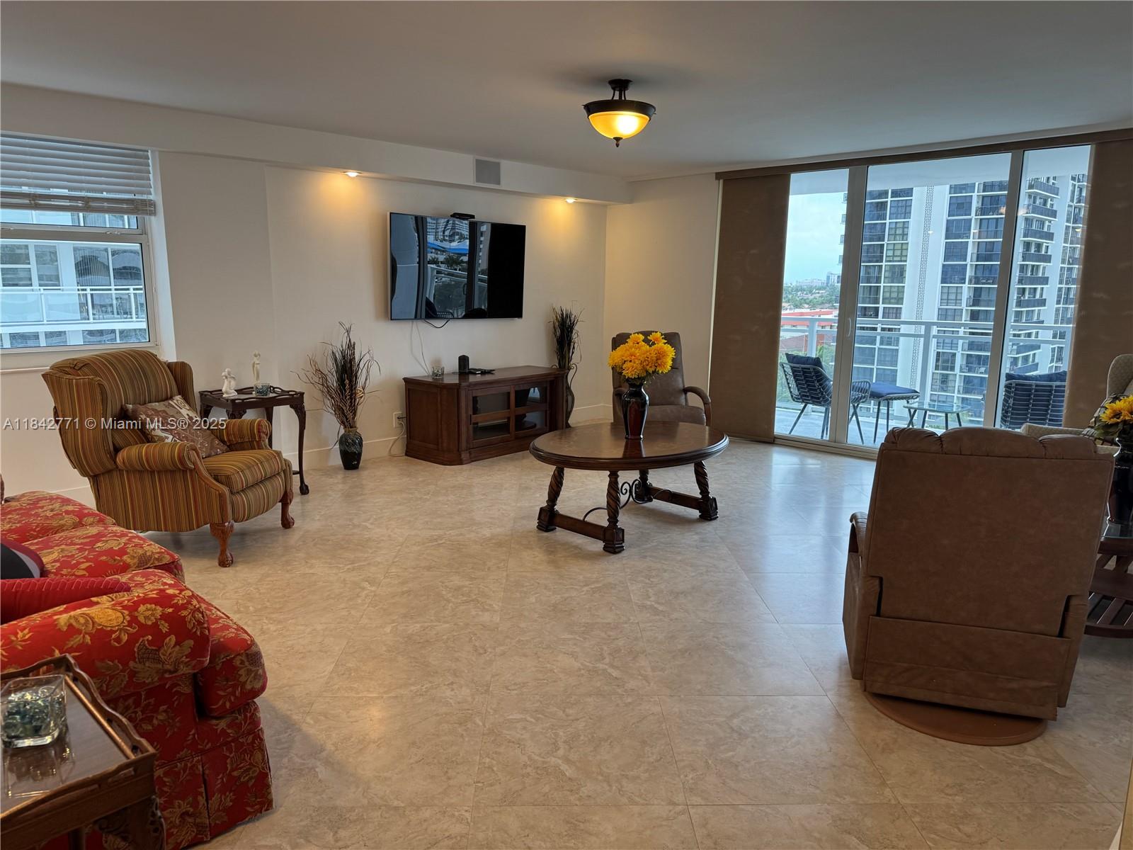 Photo of 2030 Ocean Dr  #727, Hallandale Beach, Florida, 33009 - 