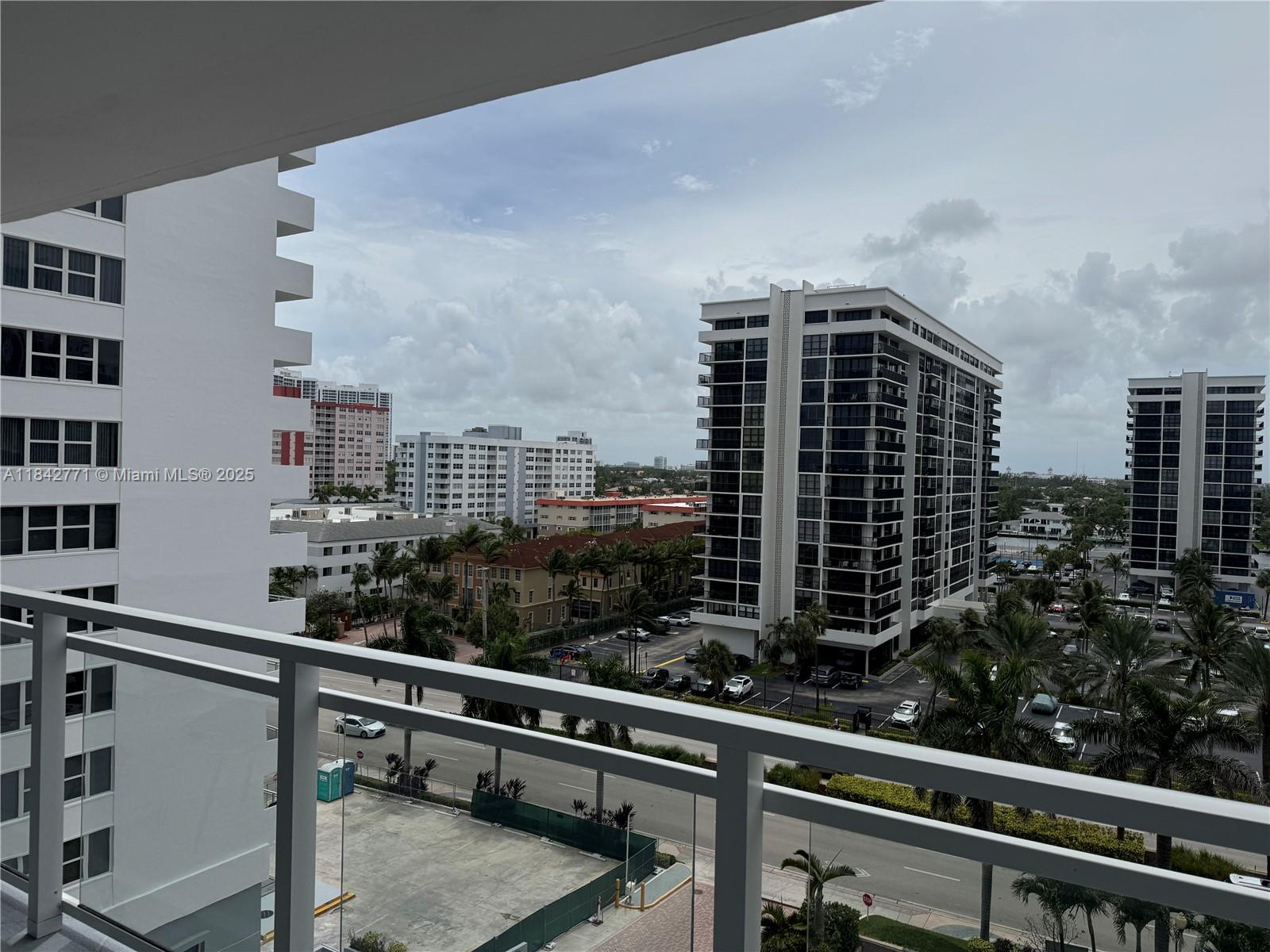 Photo of 2030 Ocean Dr #727, Hallandale Beach, Florida, 33009 -