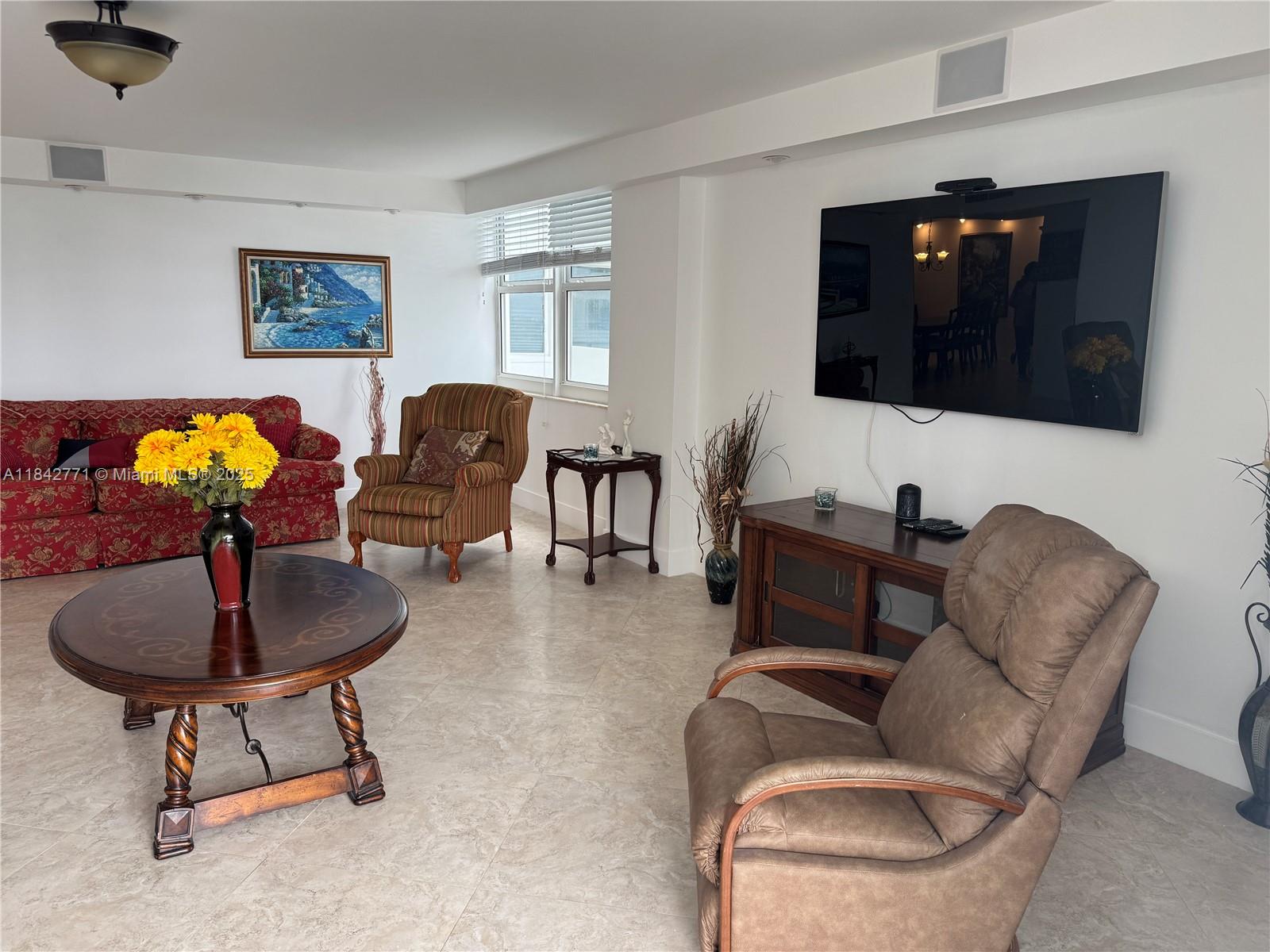 Photo of 2030 Ocean Dr #727, Hallandale Beach, Florida, 33009 -
