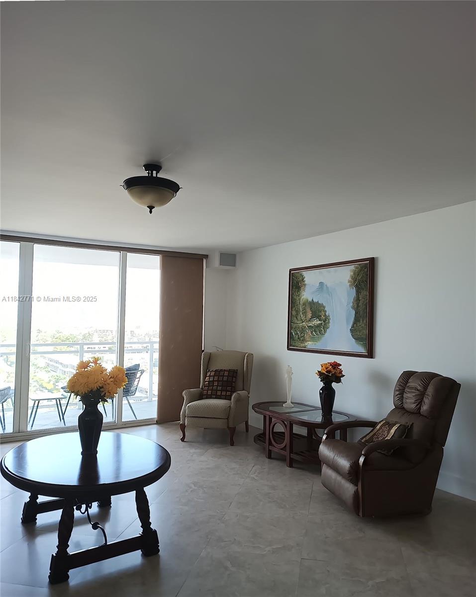 Photo of 2030 Ocean Dr  #727, Hallandale Beach, Florida, 33009 - 
