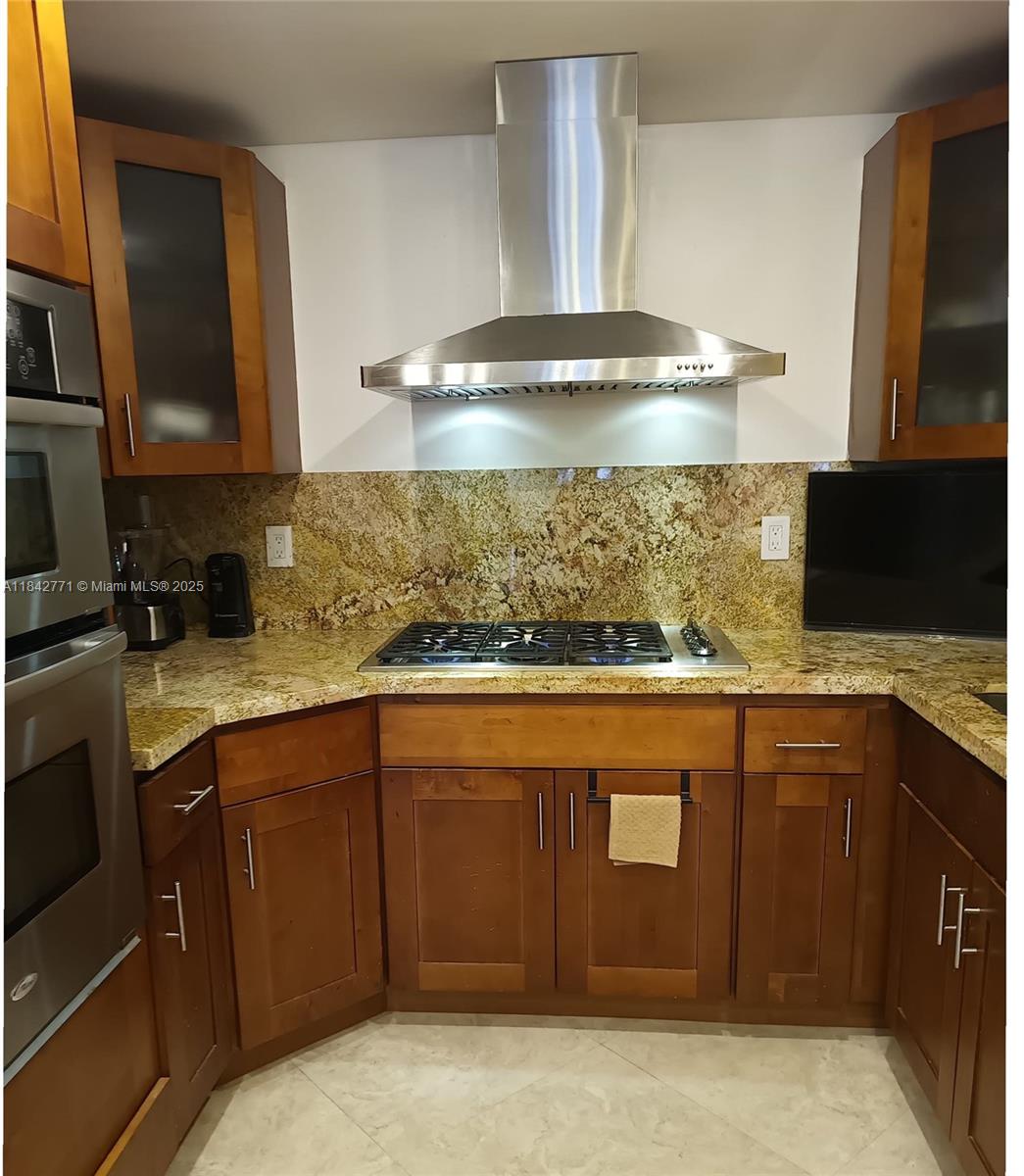 Photo of 2030 Ocean Dr  #727, Hallandale Beach, Florida, 33009 - 