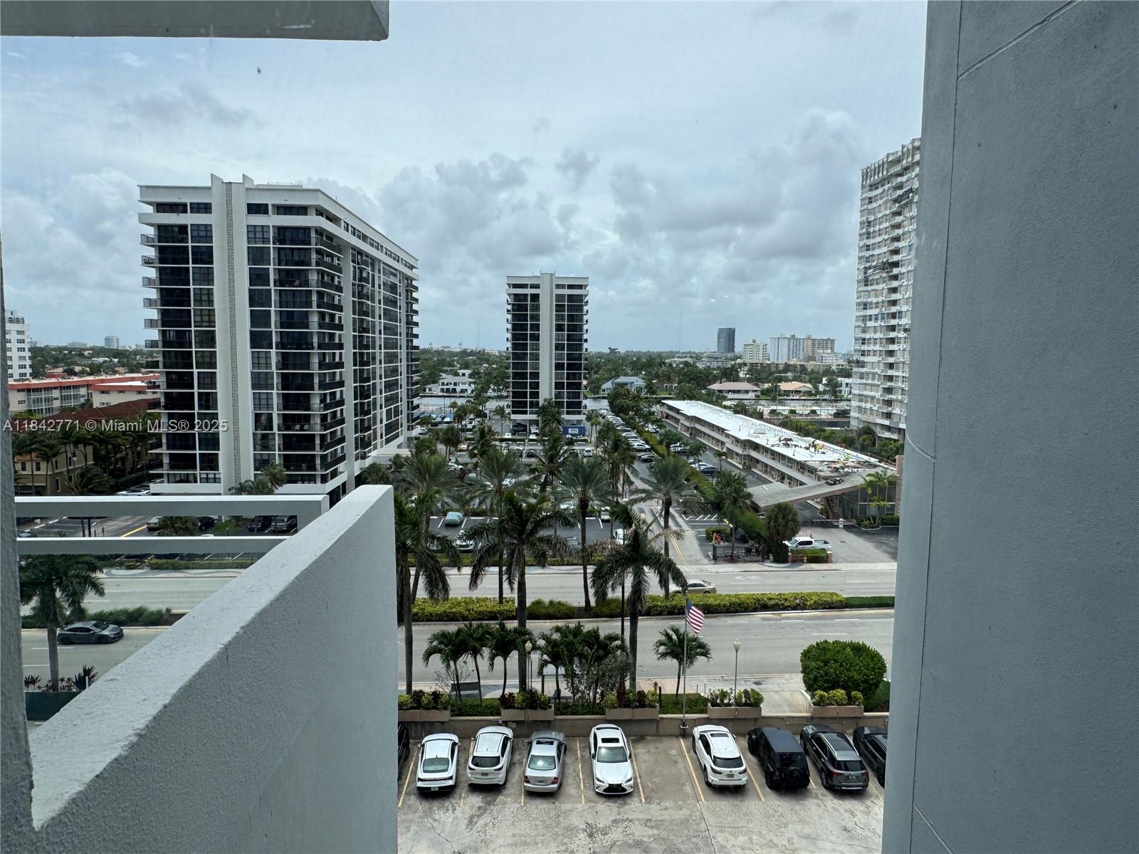 Photo of 2030 Ocean Dr  #727, Hallandale Beach, Florida, 33009 - 