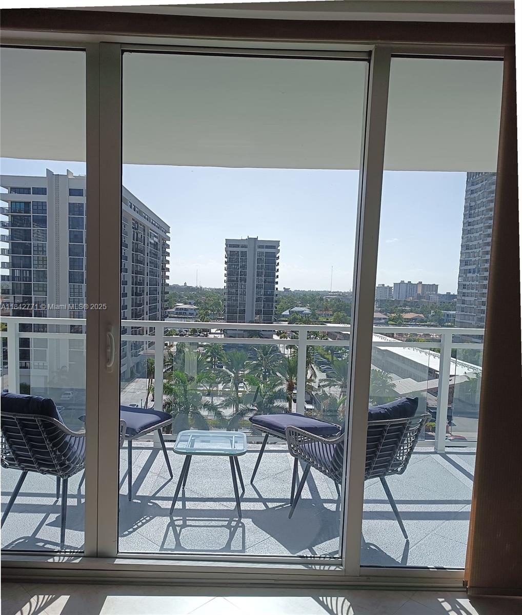 Photo of 2030 Ocean Dr  #727, Hallandale Beach, Florida, 33009 - 