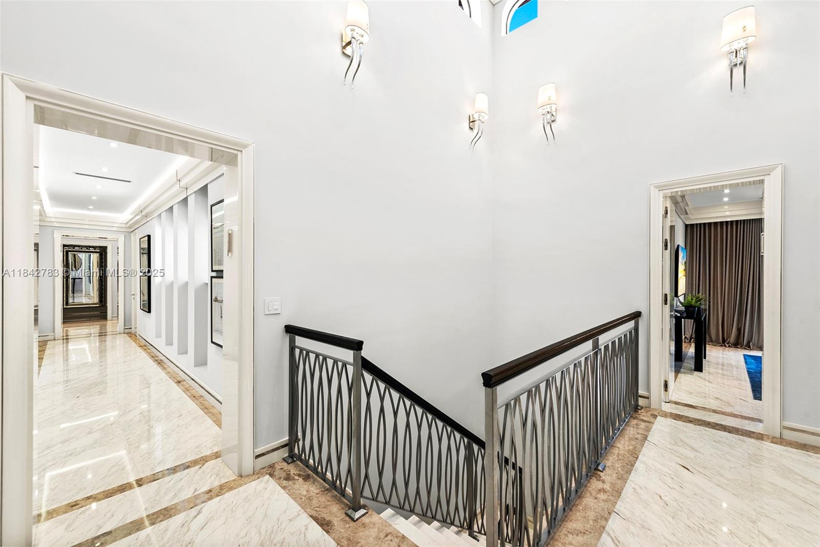 Photo of 498 Parkway Pkwy  (498), Golden Beach, Florida, 33160 - 