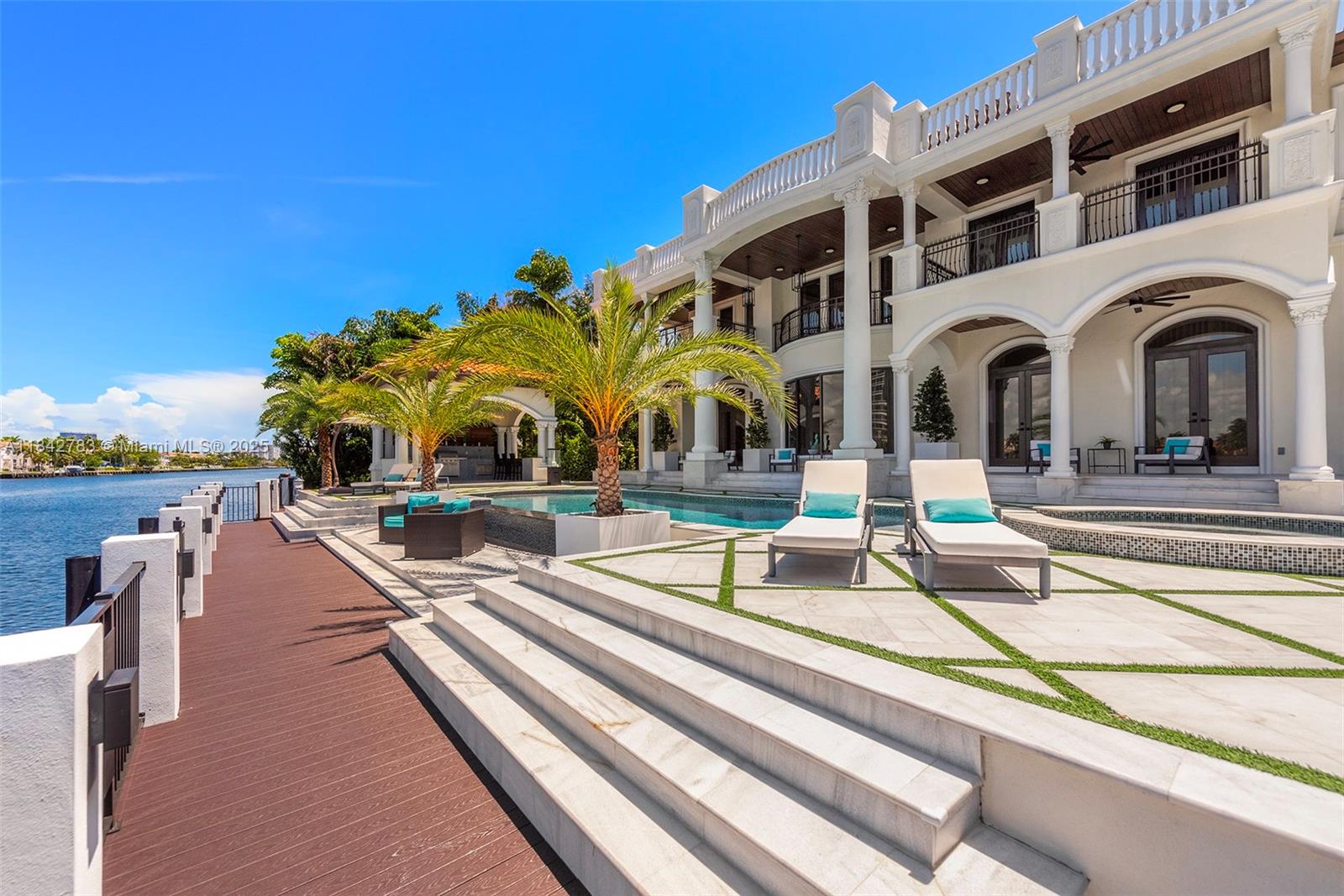 Photo of 498 Parkway Pkwy  (498), Golden Beach, Florida, 33160 - 