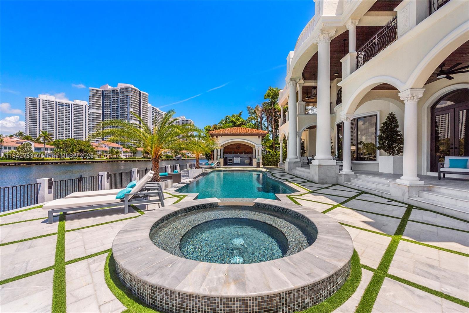 Photo of 498 Parkway Pkwy  (498), Golden Beach, Florida, 33160 - 