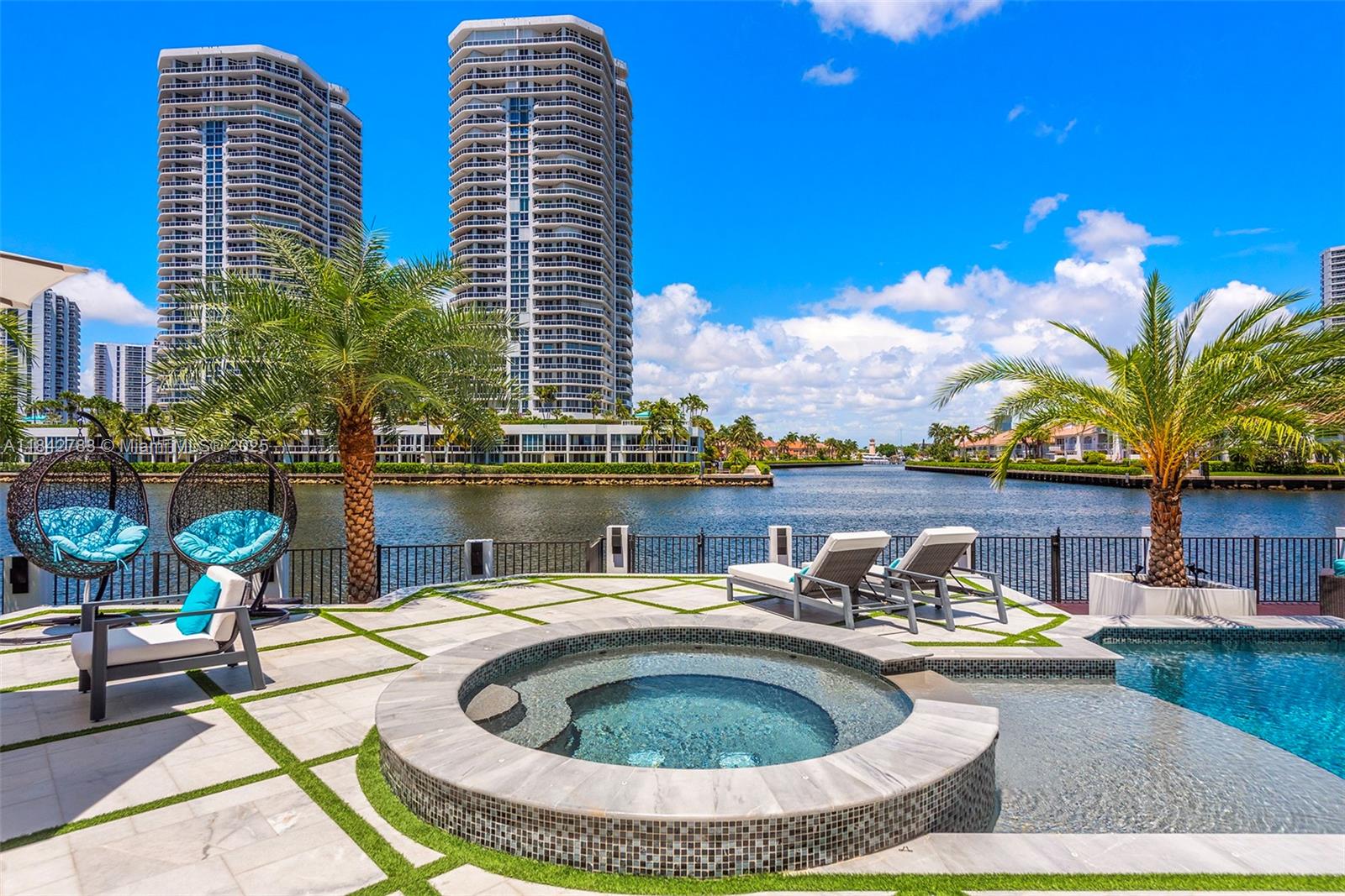 Photo of 498 Parkway Pkwy  (498), Golden Beach, Florida, 33160 - 