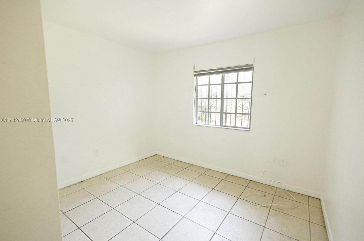 See details / 2164 sq. ft. $ 2025-07-18 0 Photo