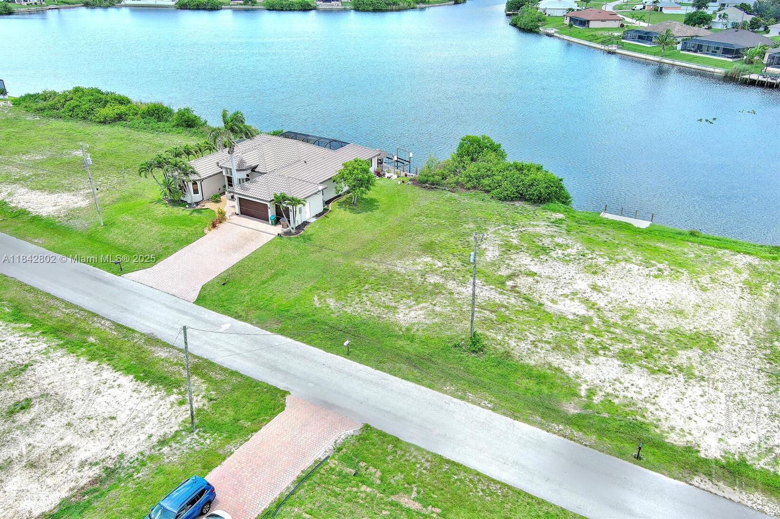 Ver detalles / sq. ft. $ 2025-07-18 0 foto