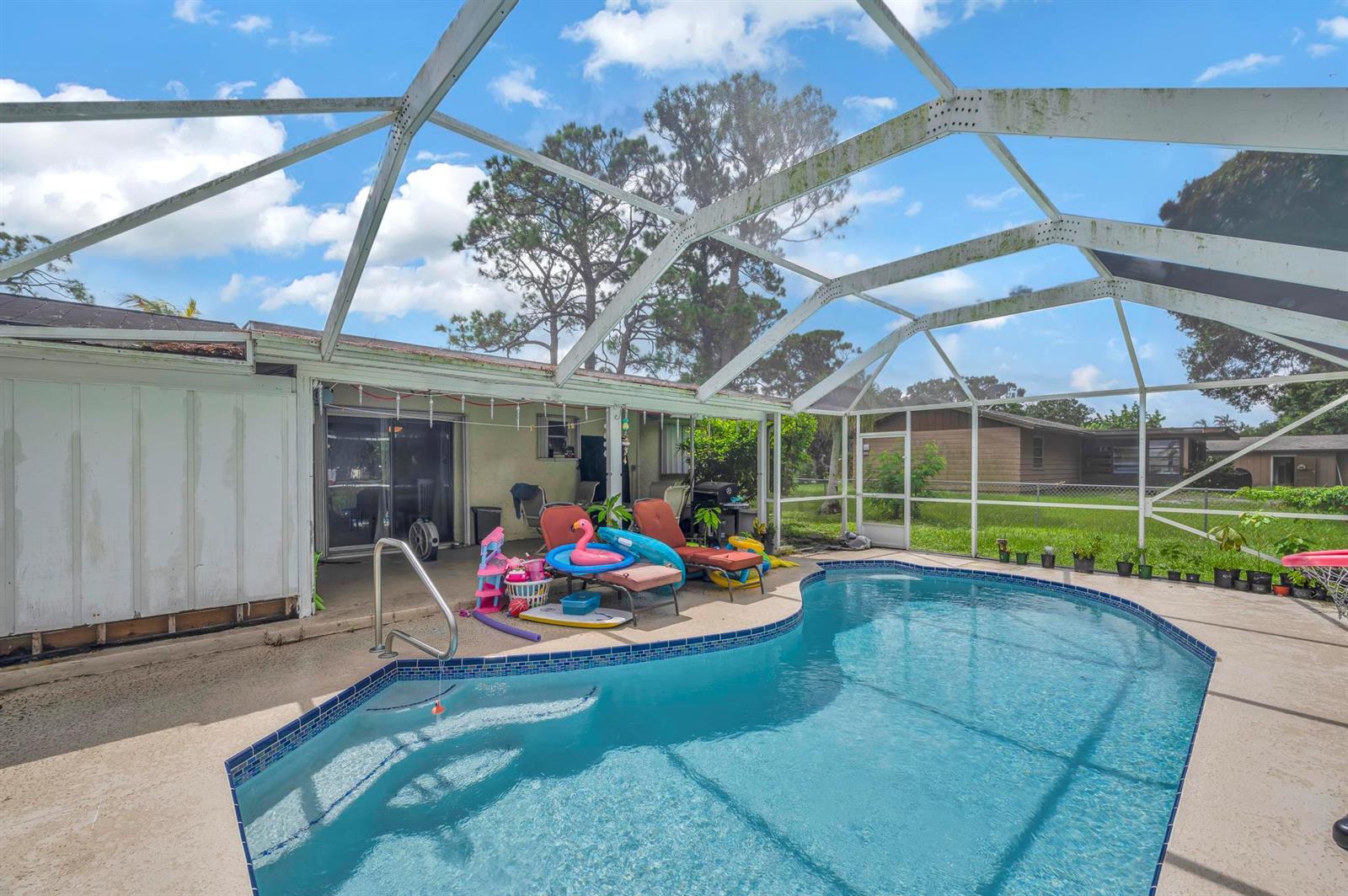 Ver detalles 5107 3 / 2 1400 sq. ft. $ 2026-06-05 0 foto