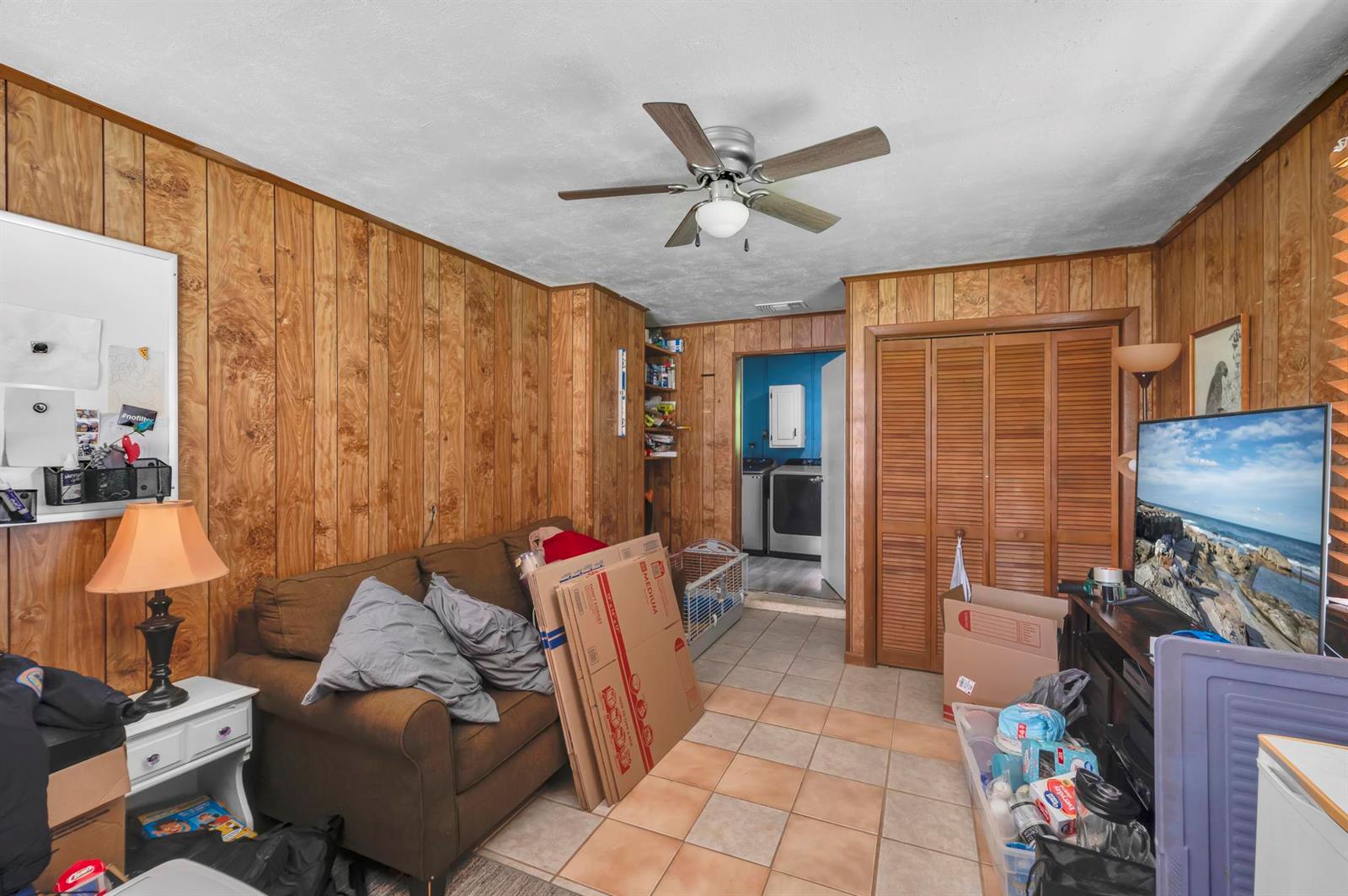Ver detalles 5107 3 / 2 1400 sq. ft. $ 2026-06-05 0 foto