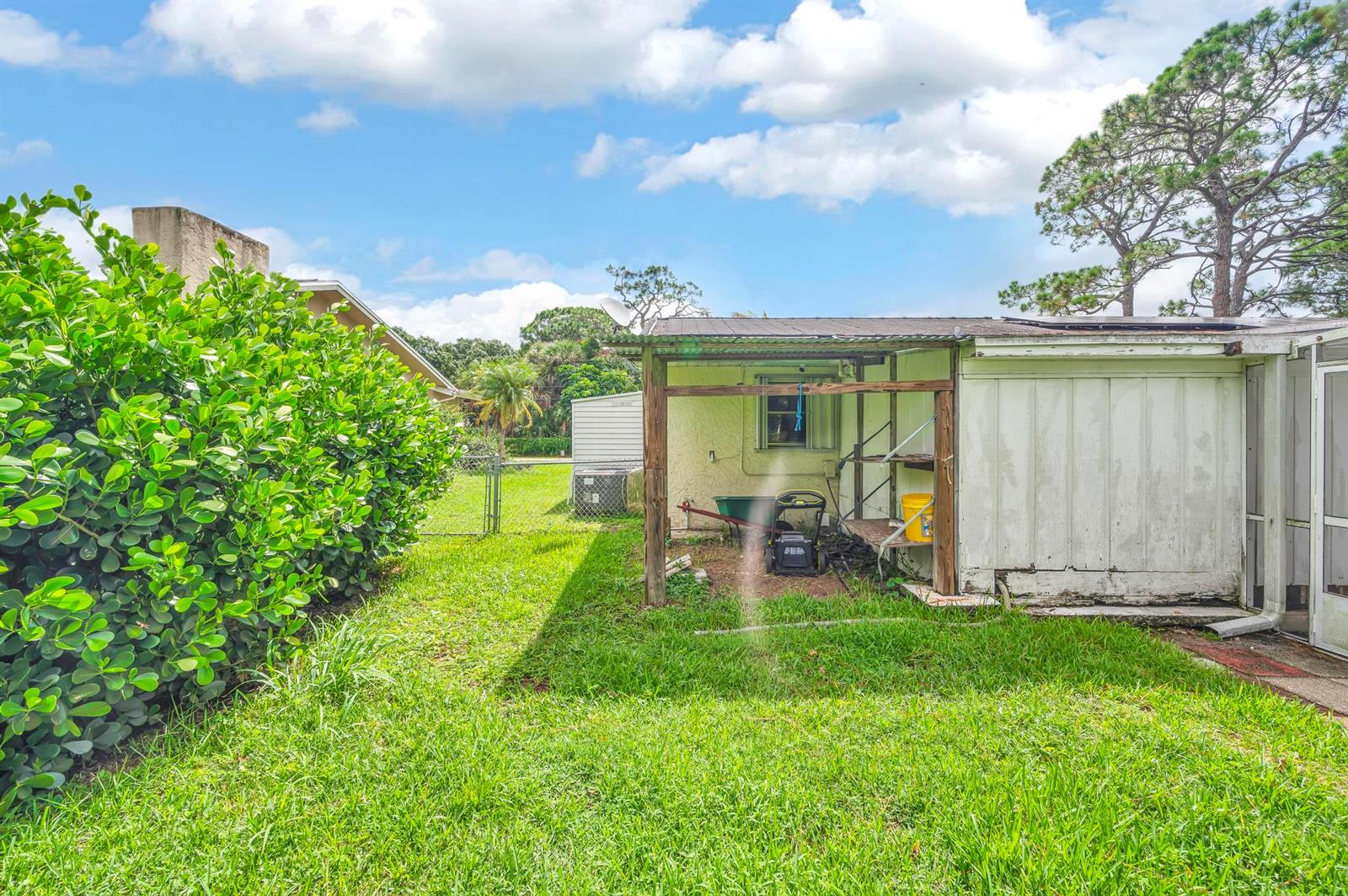 Ver detalles 5107 3 / 2 1400 sq. ft. $ 2026-06-05 0 foto