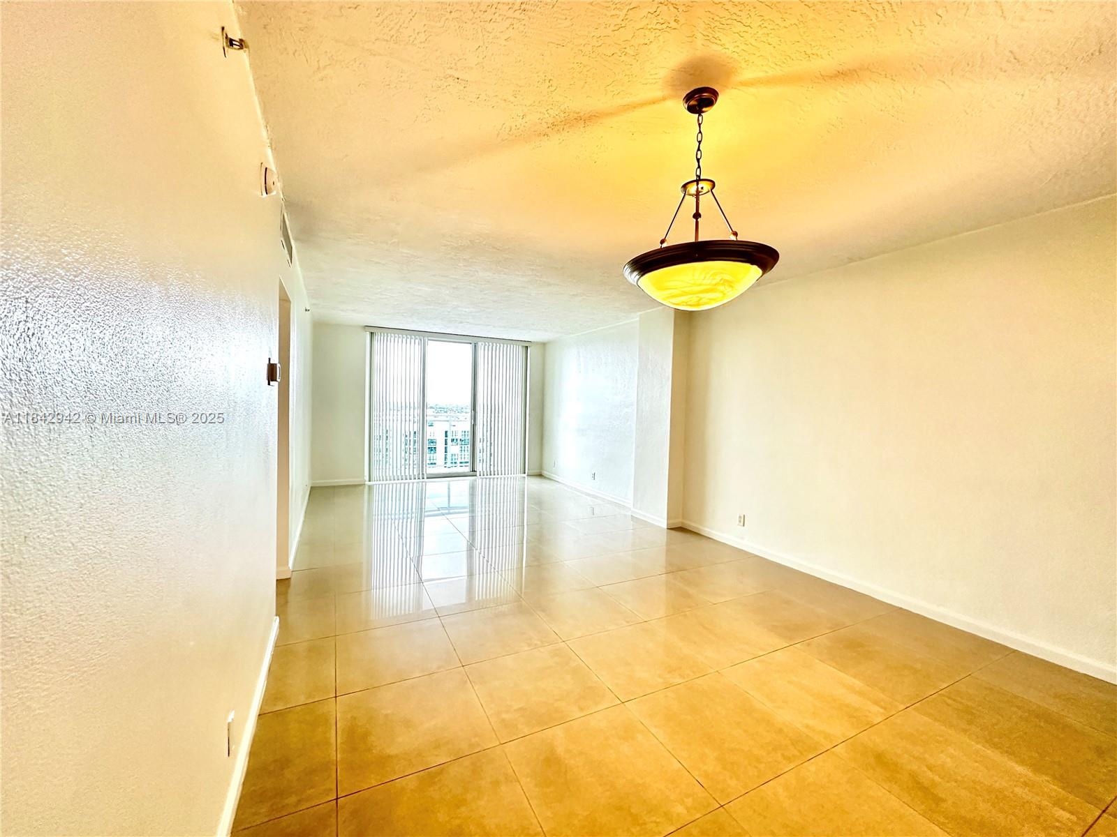 Photo of 3000 Ocean Dr  #1208, Hollywood, Florida, 33019 - 