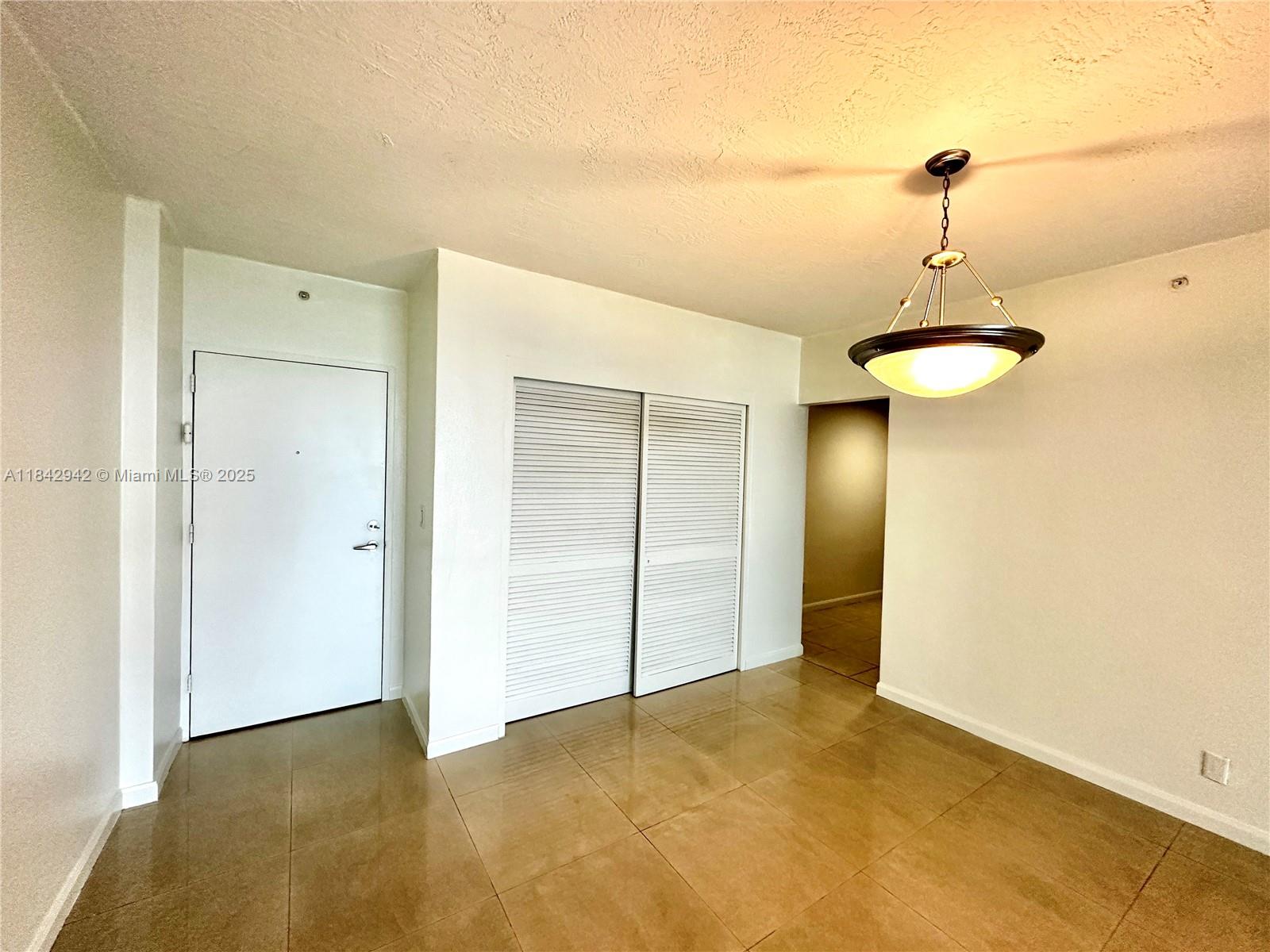 Photo of 3000 Ocean Dr  #1208, Hollywood, Florida, 33019 - 