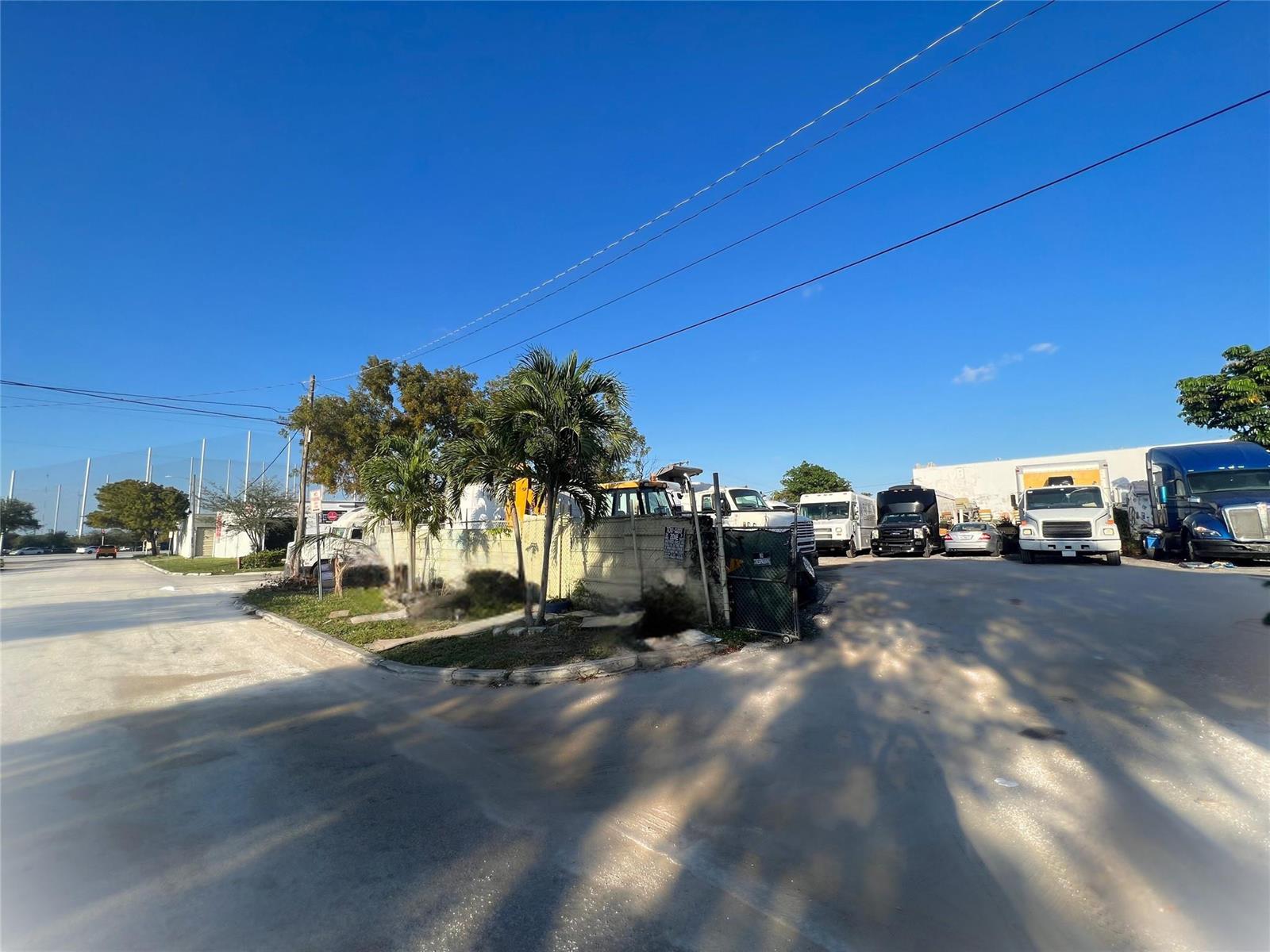  / 0  sq. ft. $ 2026-06-15 0 foto