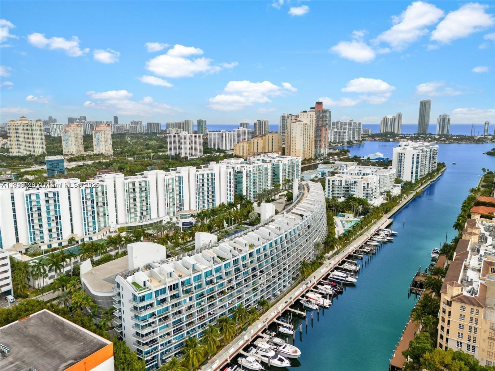 Photo of 2950 188th St  #511, Aventura, Florida, 33180 - 