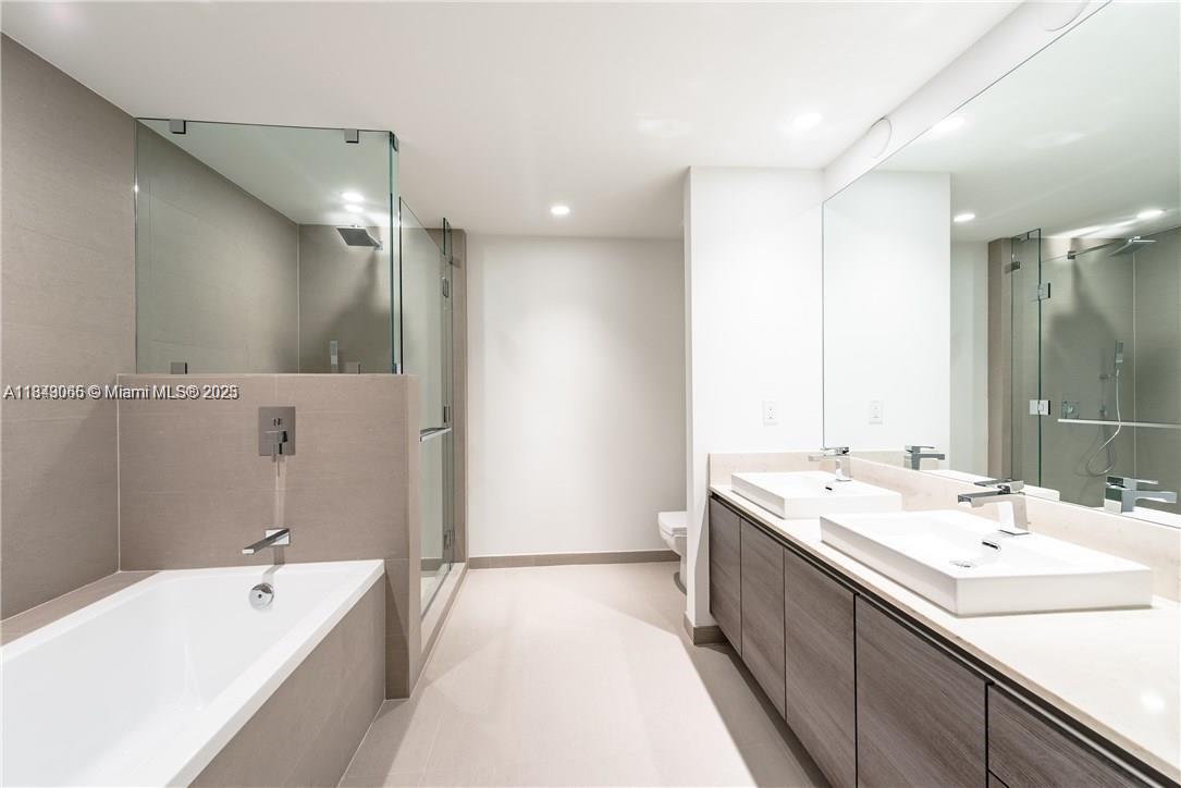 Photo of 1080 BRICKELL AVE  #4100, Miami, Florida, 33131 - 