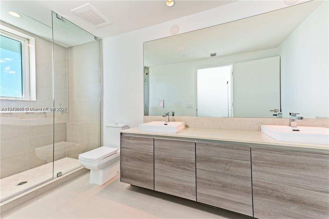 Photo of 1080 BRICKELL AVE  #4100, Miami, Florida, 33131 - 