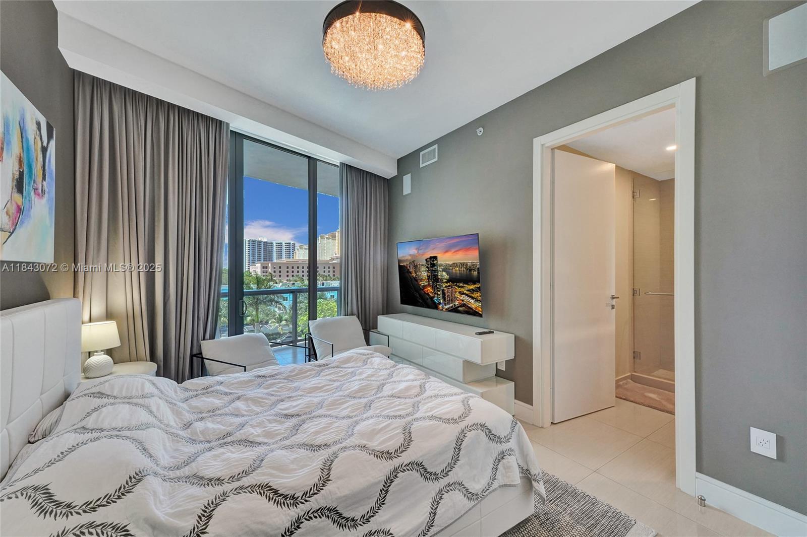 Photo of 3250 188th St  #402, Aventura, Florida, 33180 - 
