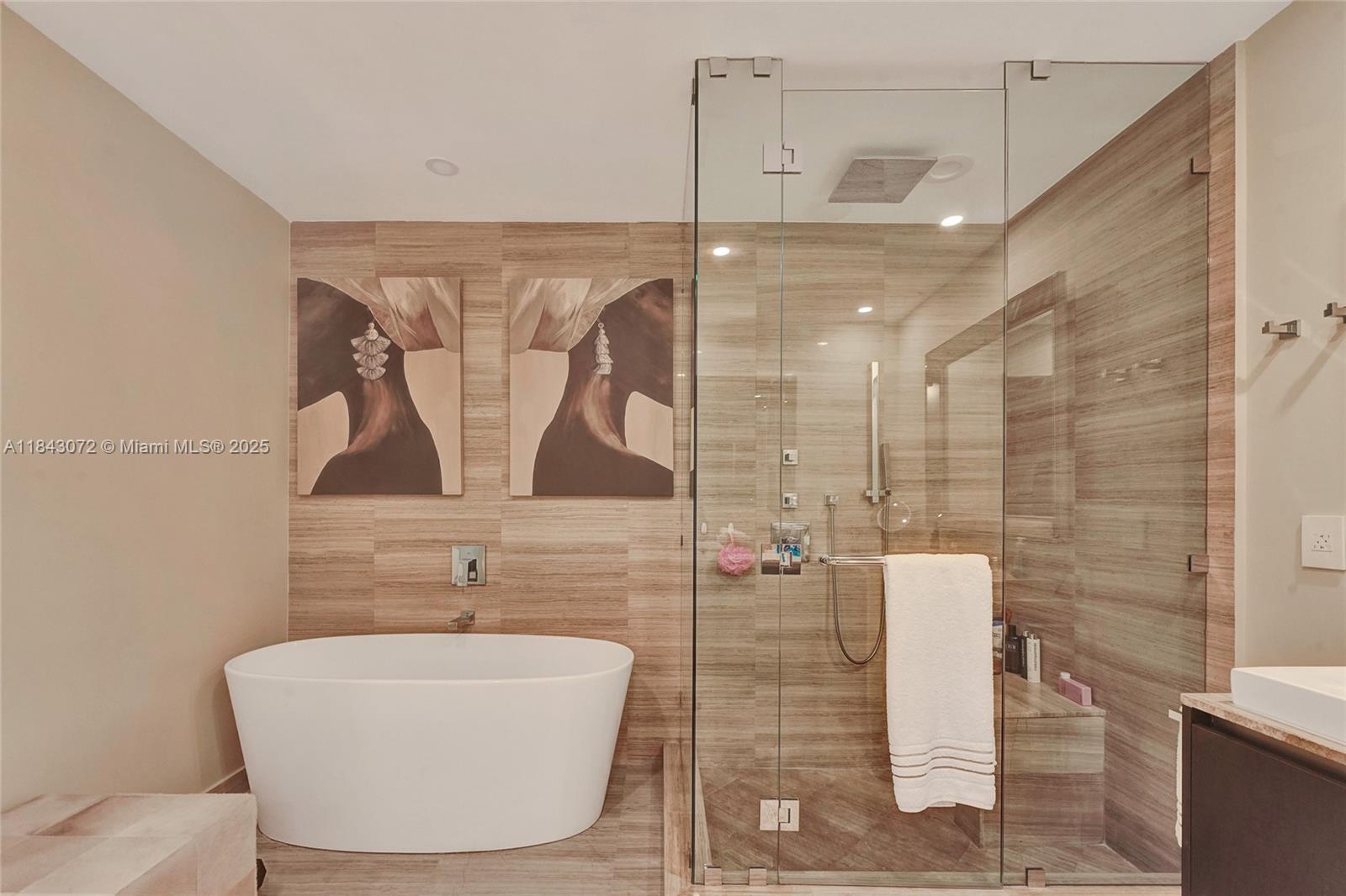 Photo of 3250 188th St  #402, Aventura, Florida, 33180 - 