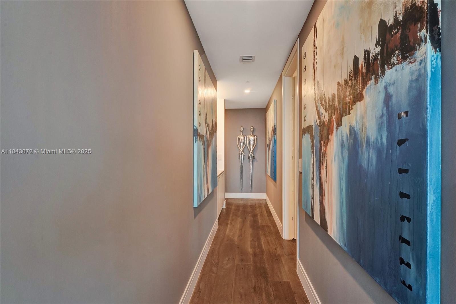 Photo of 3250 188th St  #402, Aventura, Florida, 33180 - 