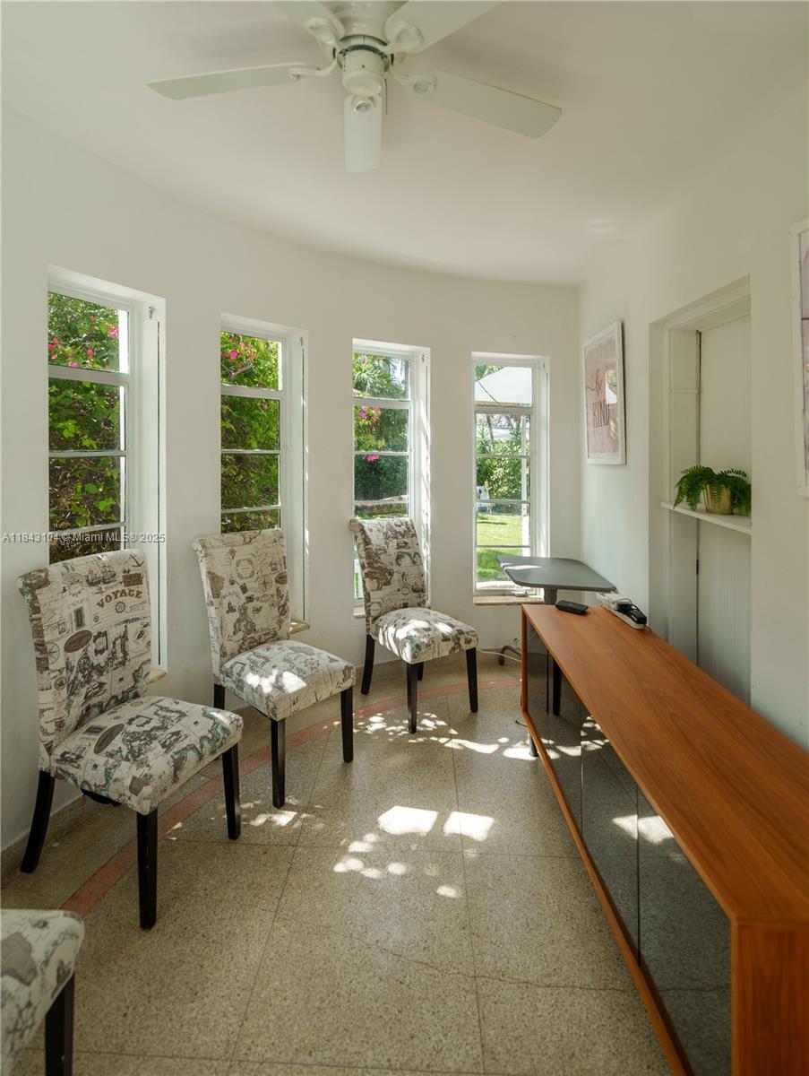 See details / sq. ft. $ 2025-07-18 0 Photo