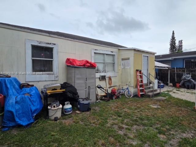See details / 1553 sq. ft. $ 2025-07-18 0 Photo
