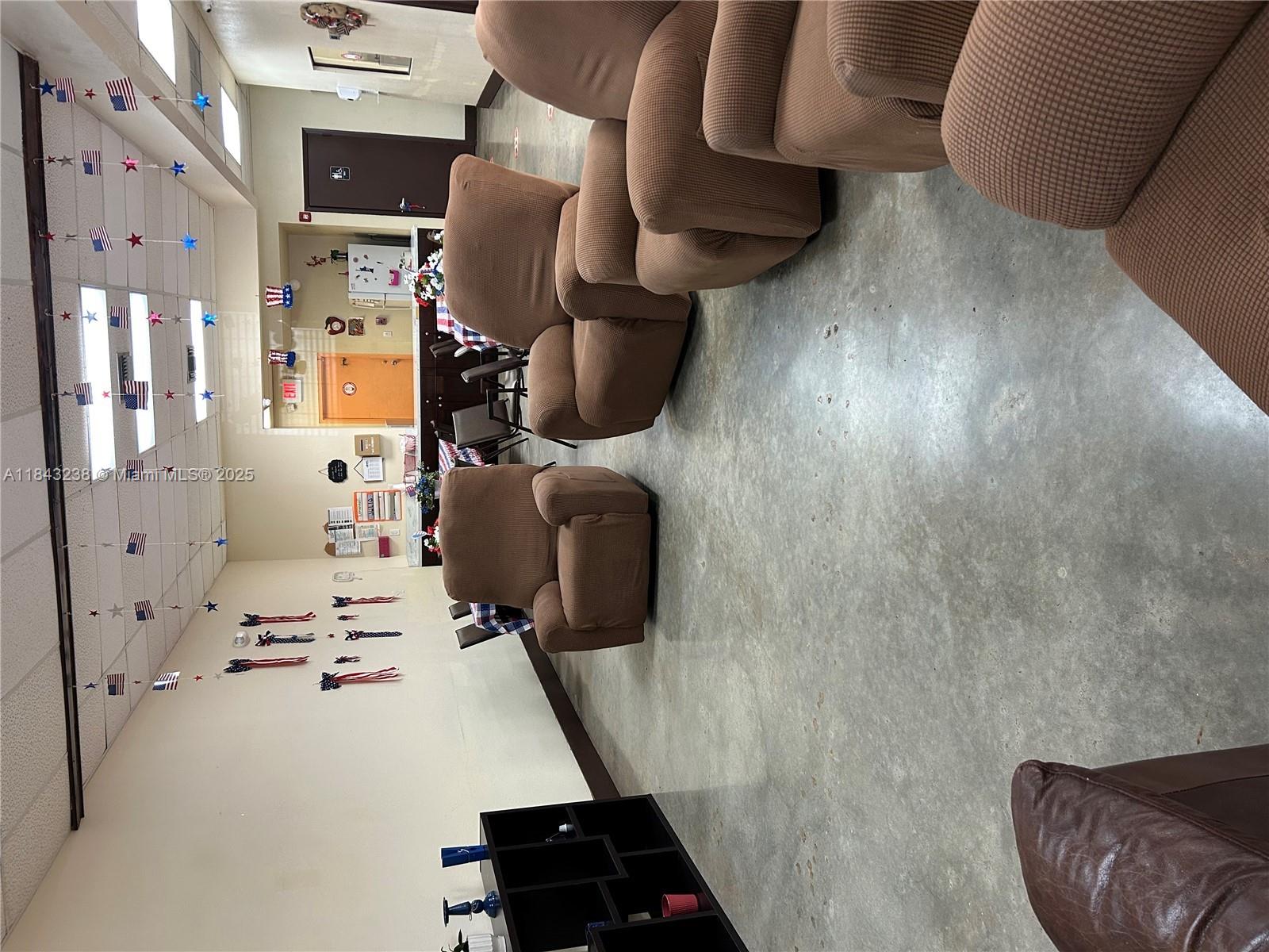 Ver detalles / sq. ft. $ 2025-07-18 0 foto